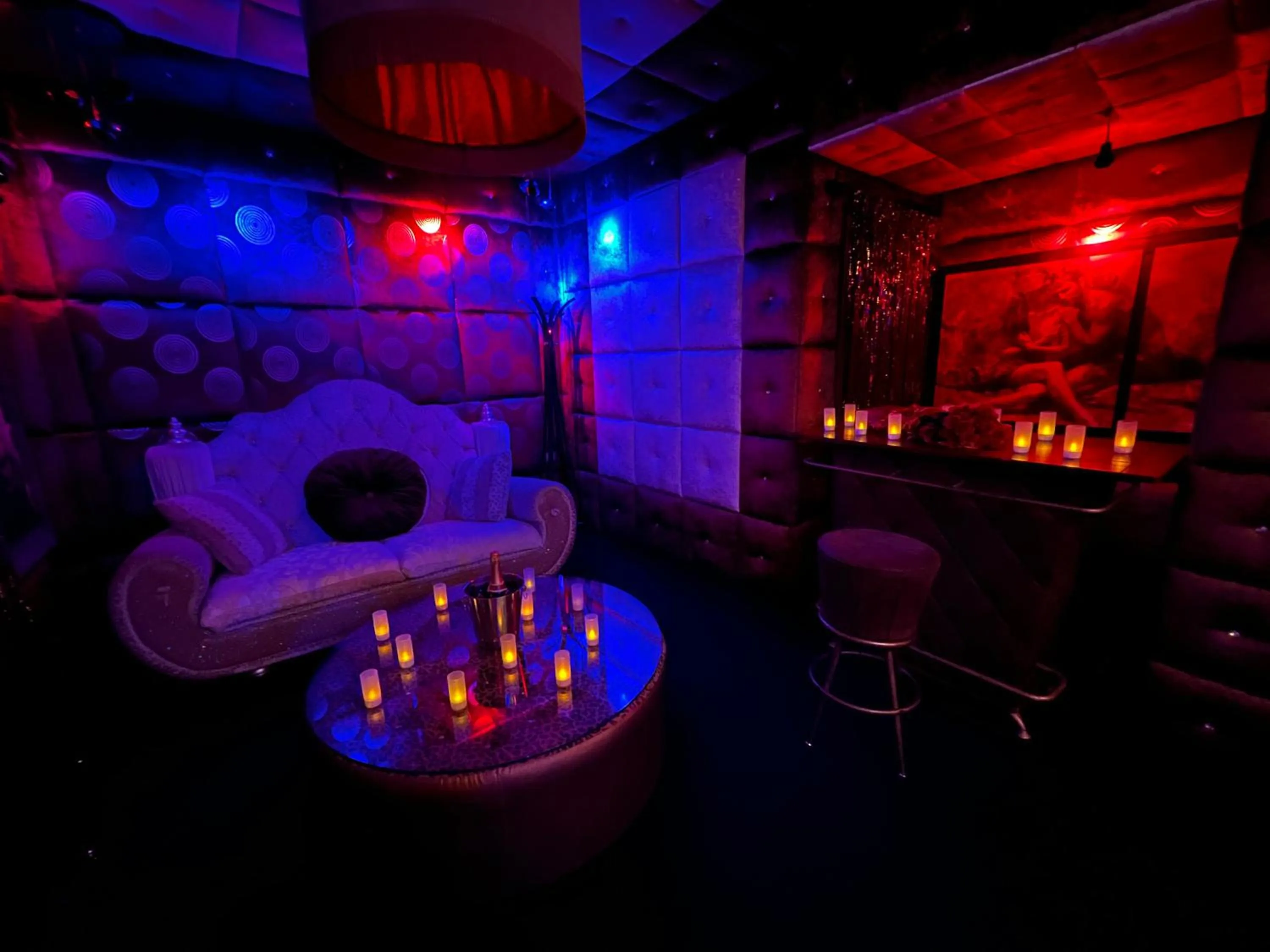 Night in Xcite Hotel Salem