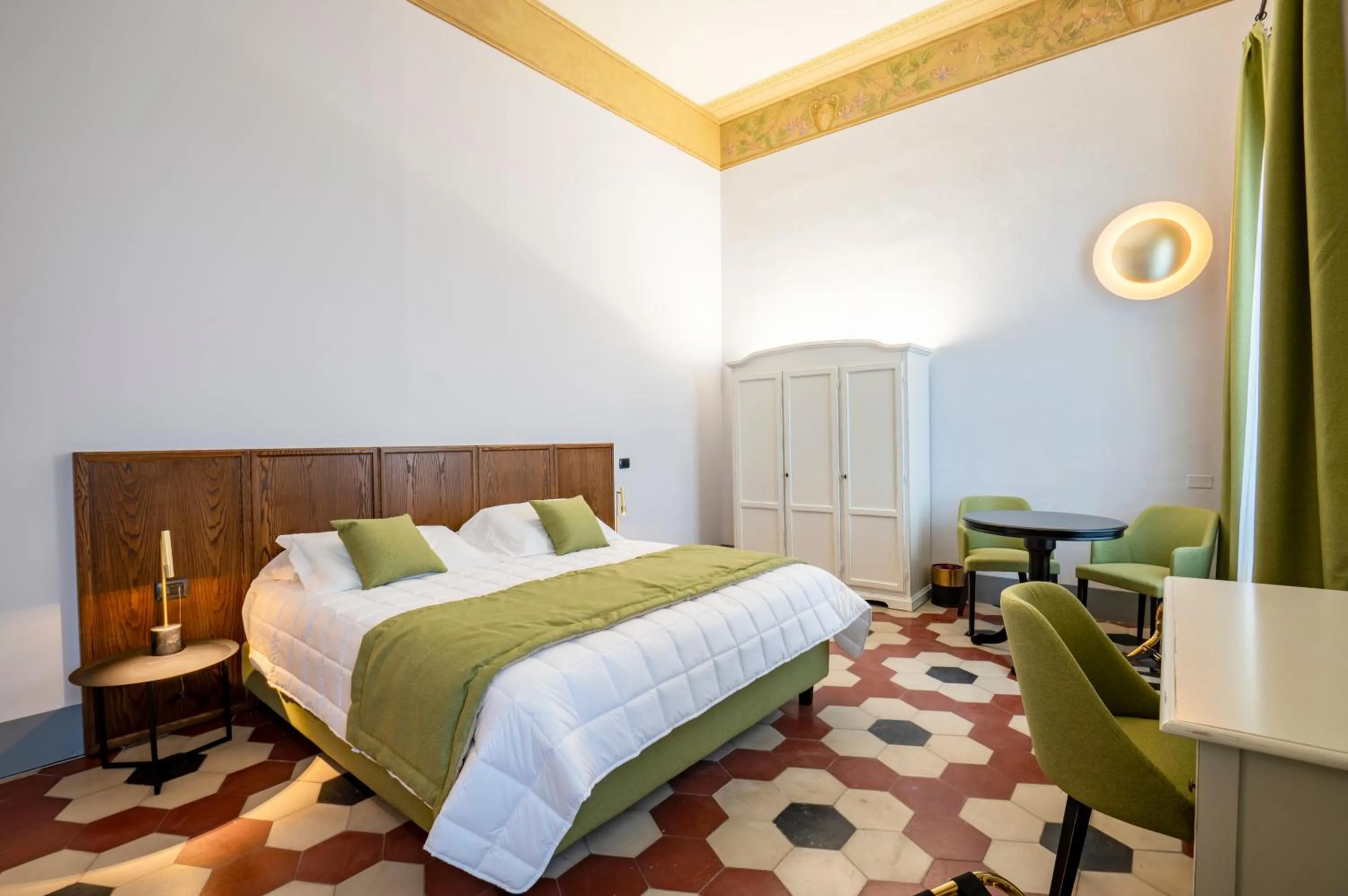 Bed in Hotel Villa Maya