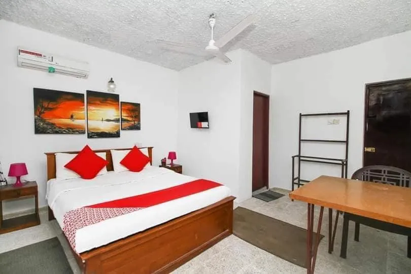 Bed in OYO 459 Barasti beach resort