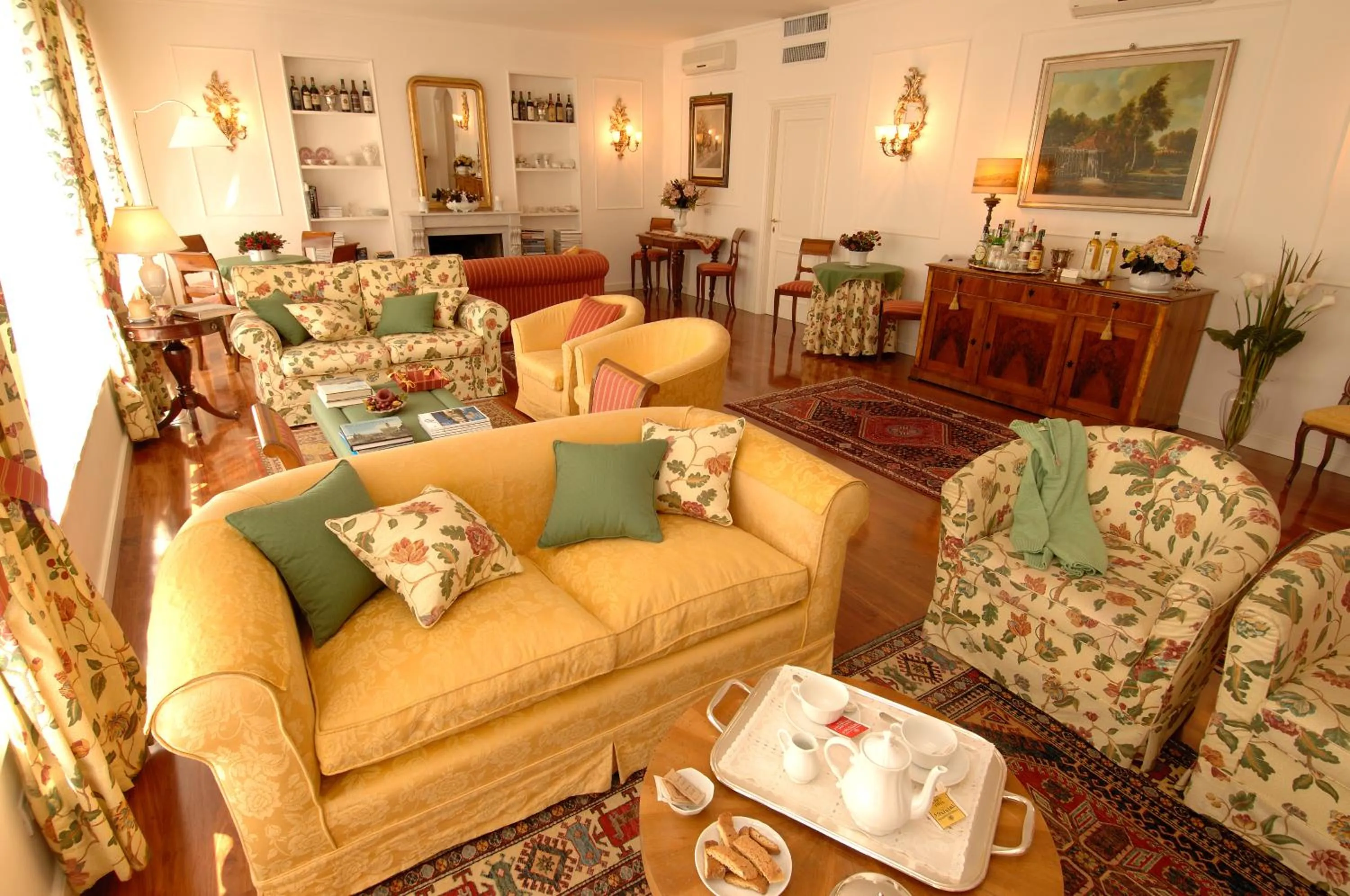 Lobby or reception in Marignolle Relais & Charme - Residenza d'Epoca