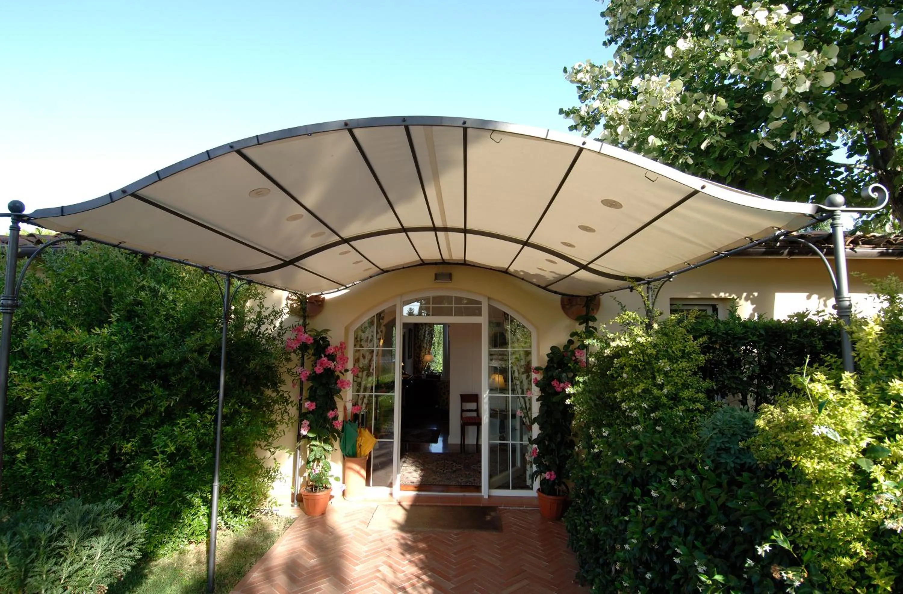 Facade/entrance in Marignolle Relais & Charme - Residenza d'Epoca