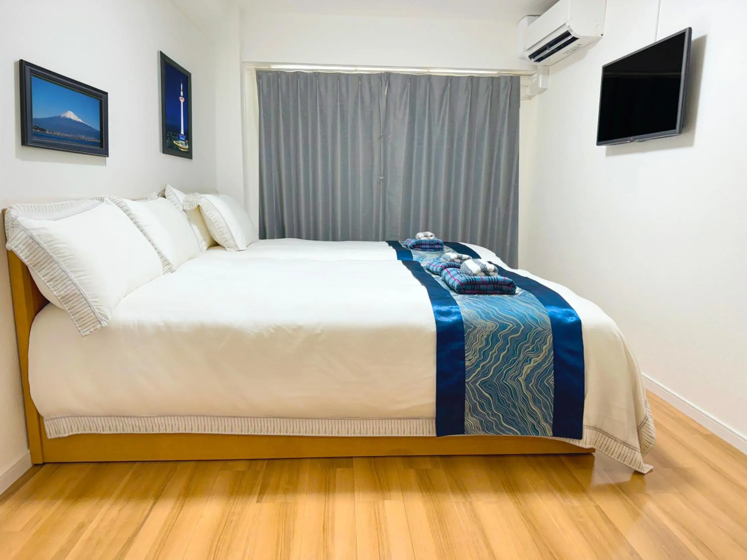 Twin Room with Balcony in Rosenheim Tokyo Shinjuku Twin Room with Balcony in Rosenheim Tokyo Shinjuku