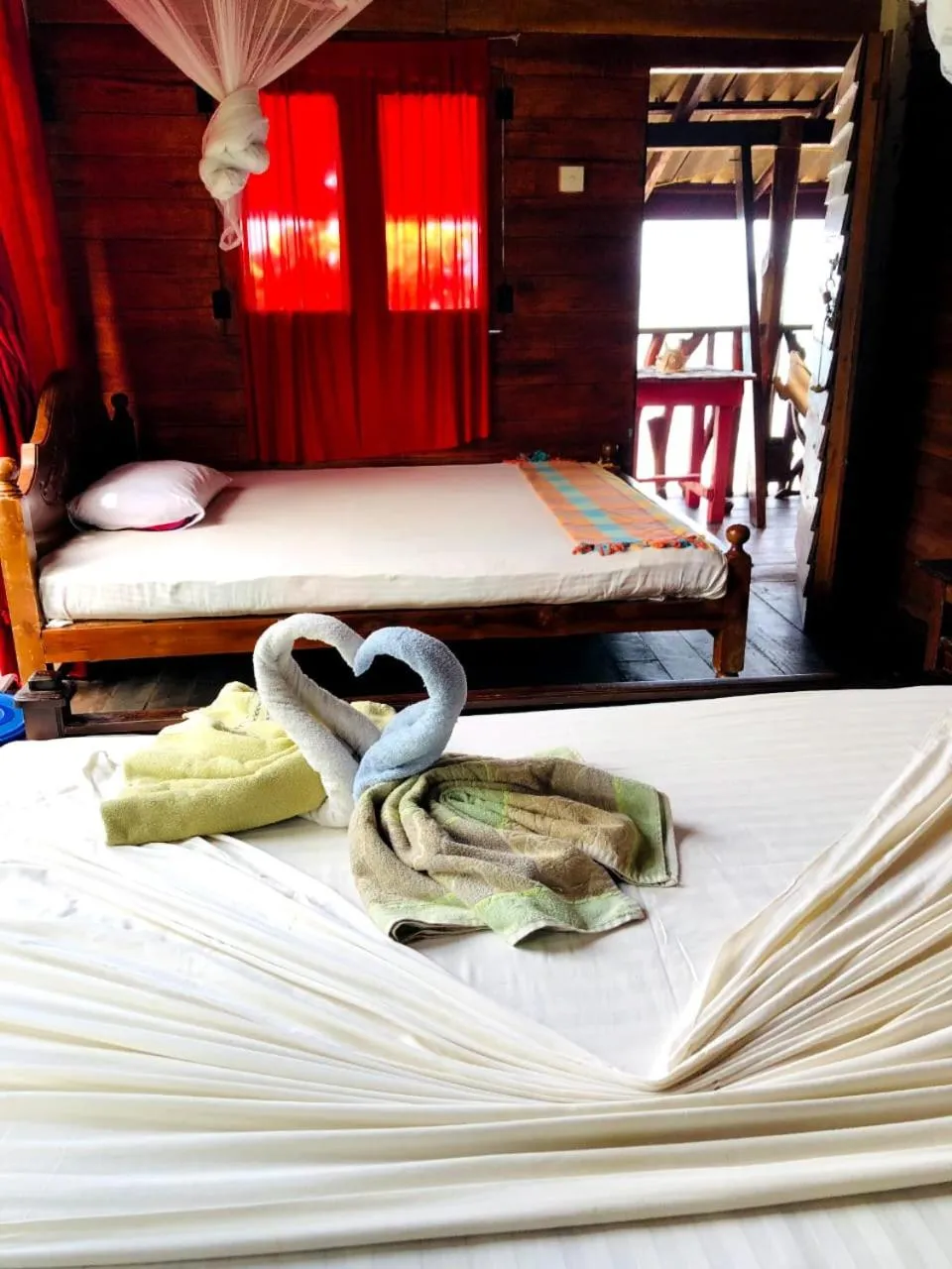 Bed in Lucky Sea Beach Hotel