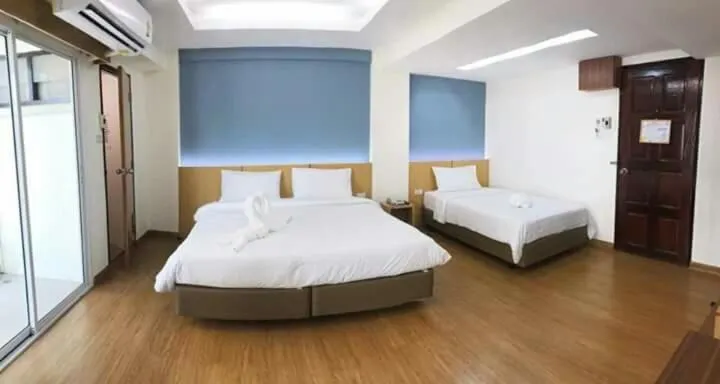 Bed in Beerapan Hotel