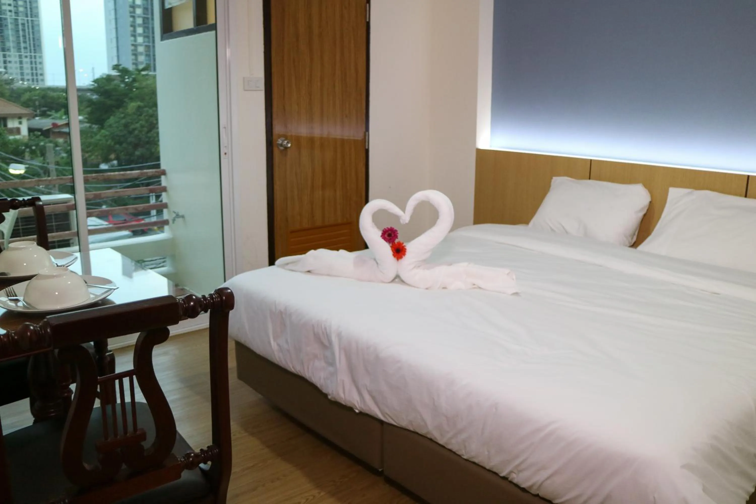 Bed in Beerapan Hotel