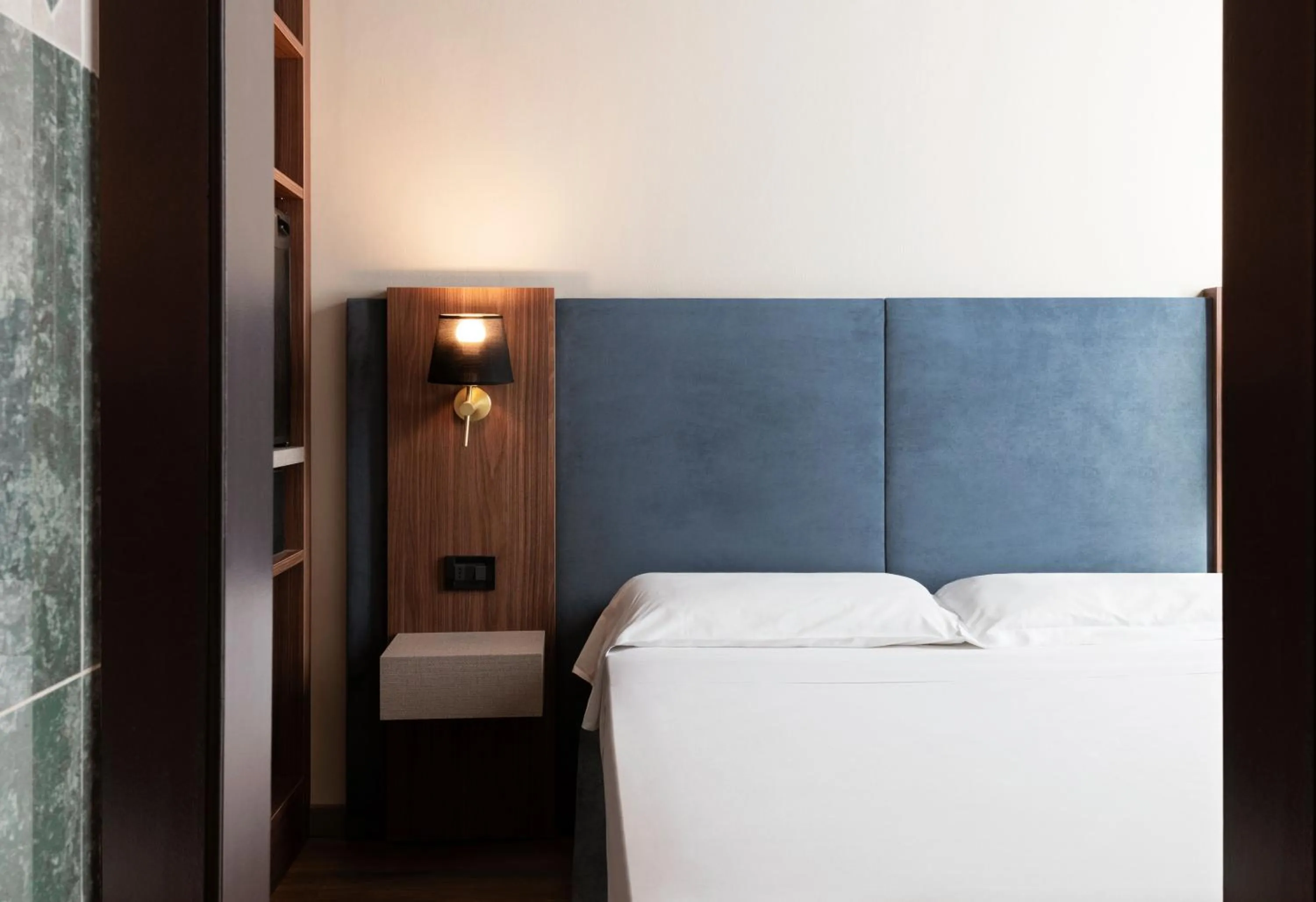 Bedroom, Bed in Mokinba Hotels Montebianco