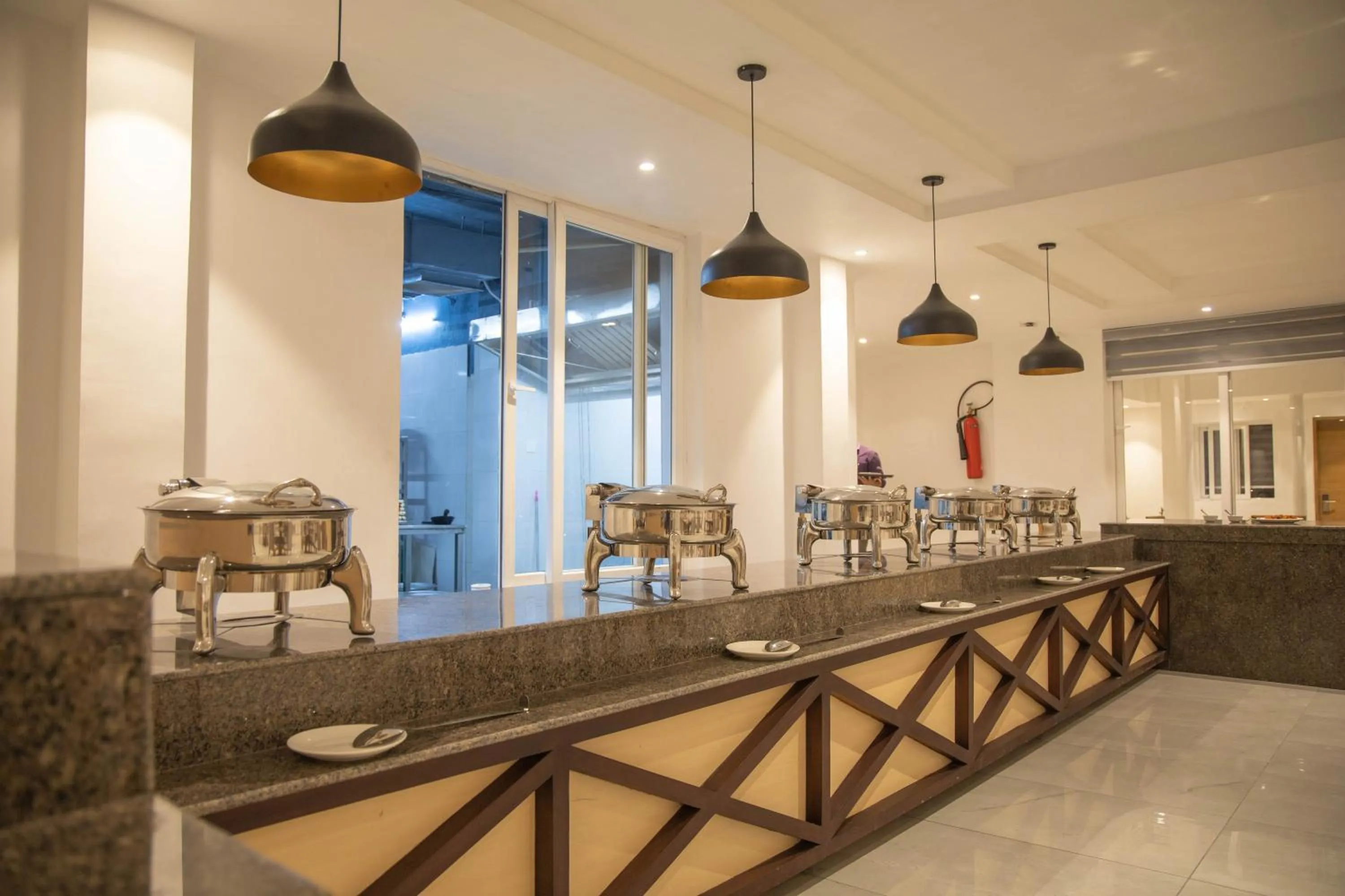 Restaurant/places to eat in Iris Lite Corbett