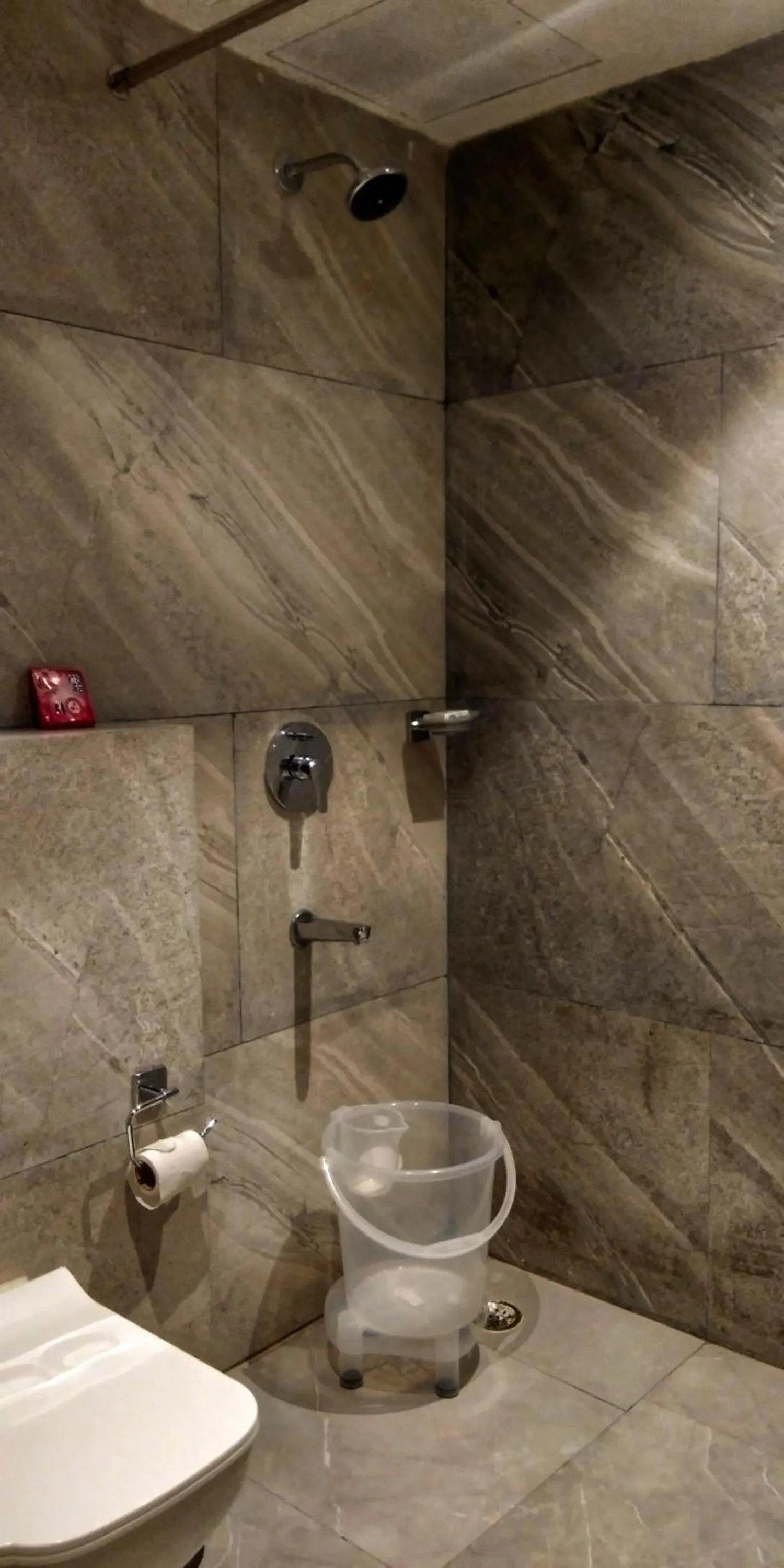 Bathroom in Iris Lite Corbett