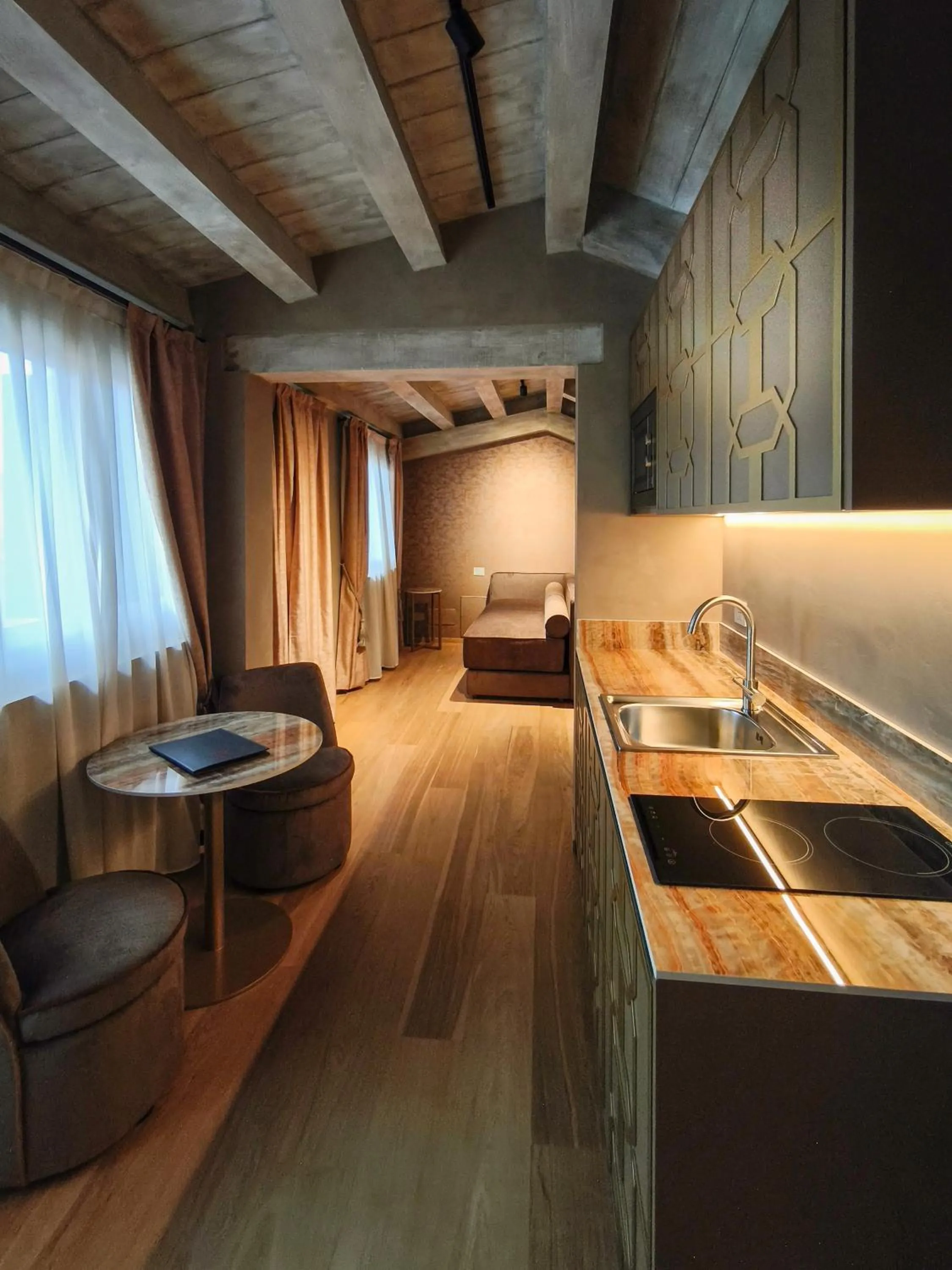 Kitchen or kitchenette in Hotel Antiche Figure