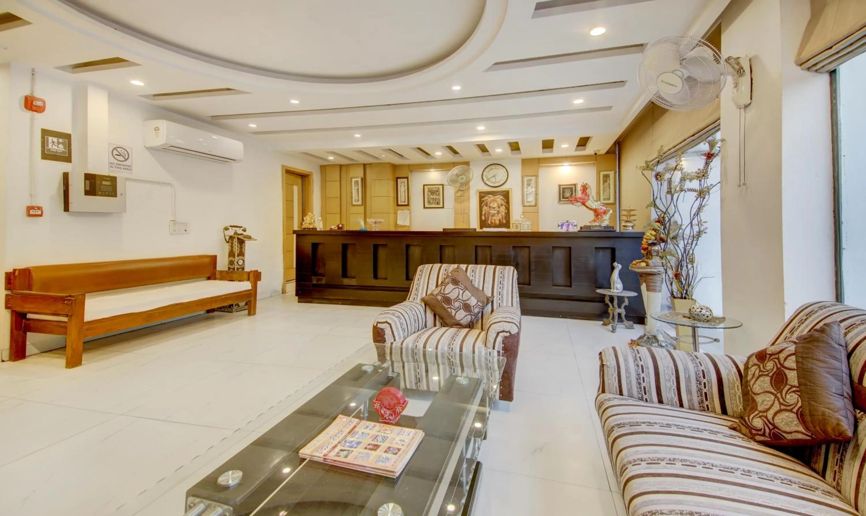 Lobby or reception in Treebo The Kings Plaza