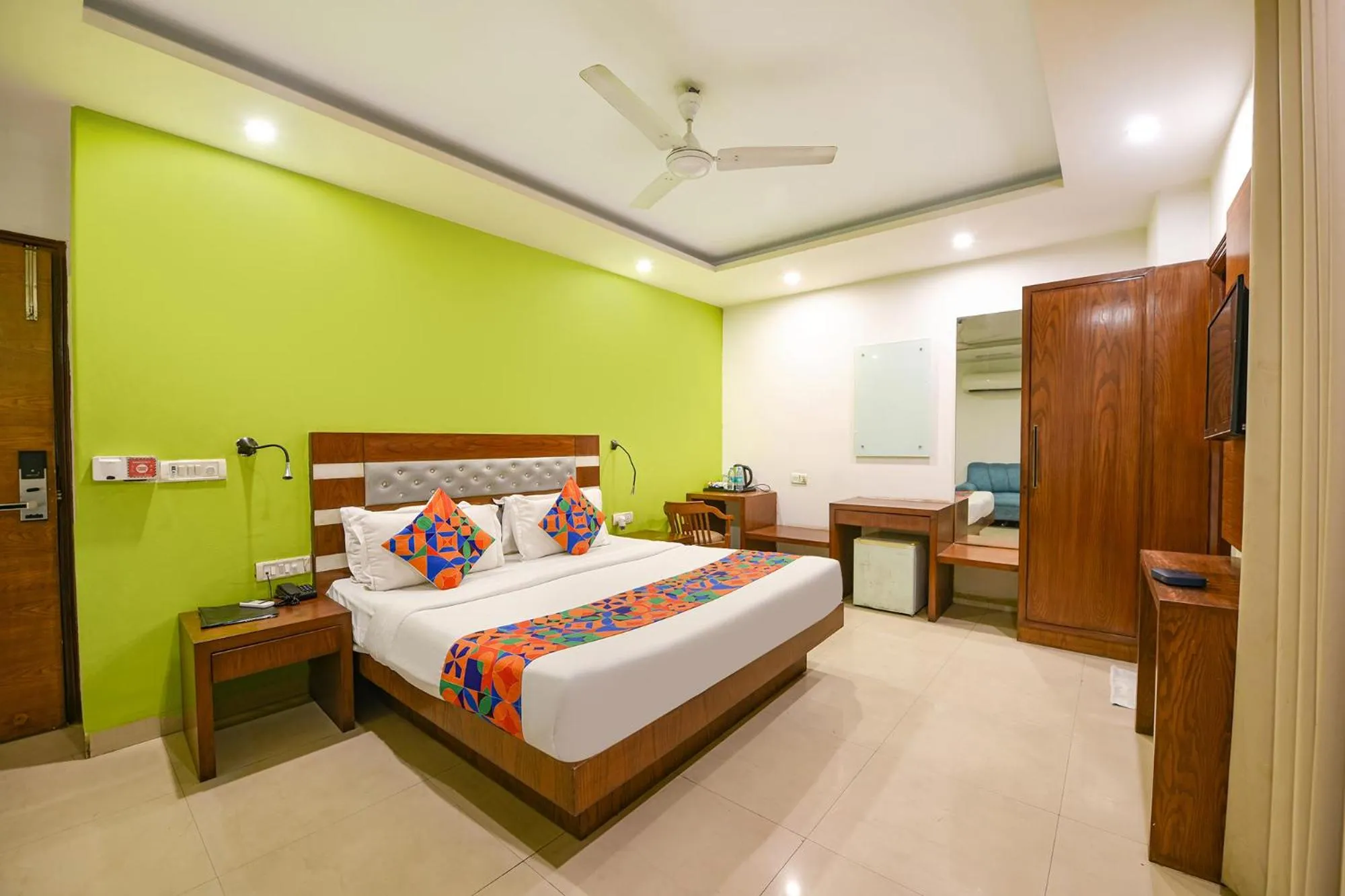 Superior Double Room - single occupancy in Treebo The Kings Plaza