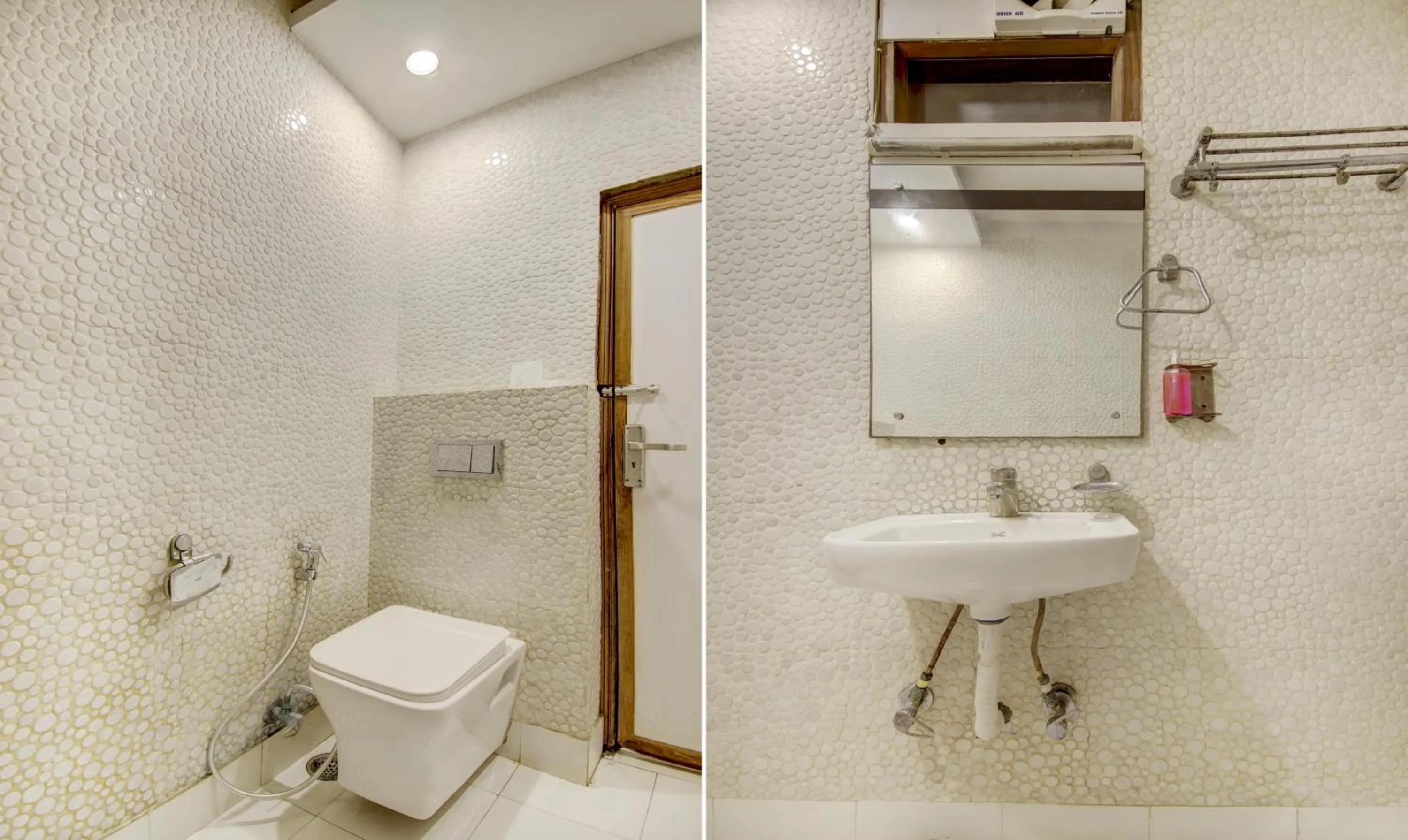 Bathroom in Treebo The Kings Plaza