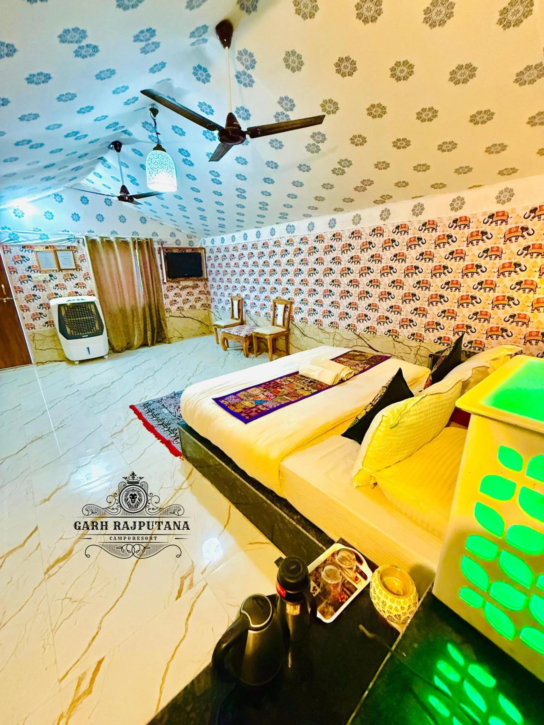 View (from property/room), Bed in Garh Rajputana camp