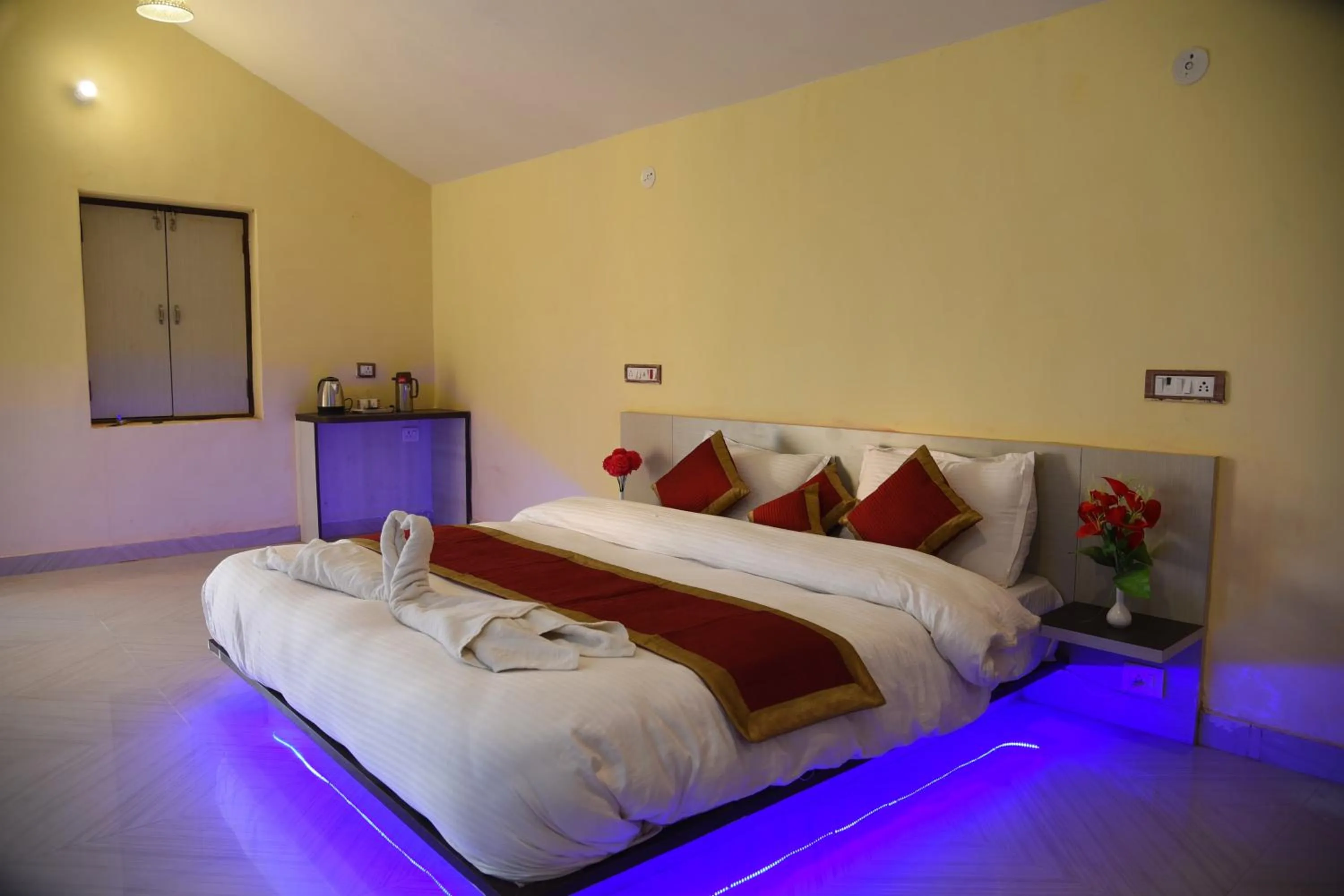 Bed in Garh Rajputana camp