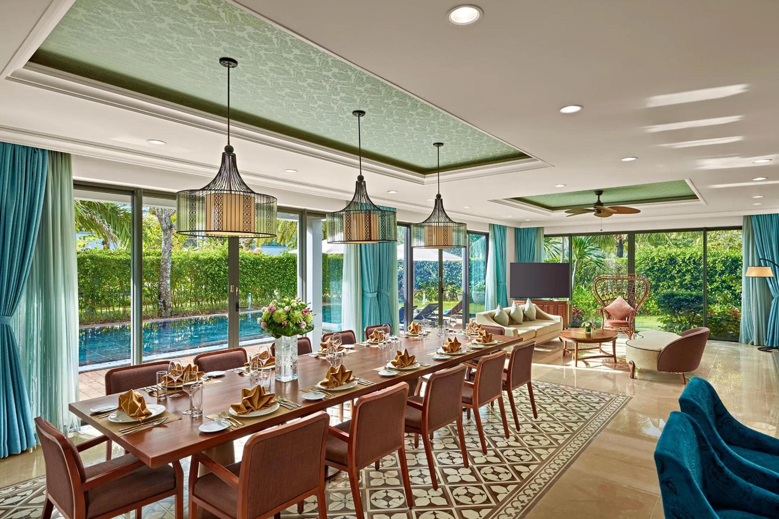 Dining area in Best Western Premier Sonasea Villas Phu Quoc