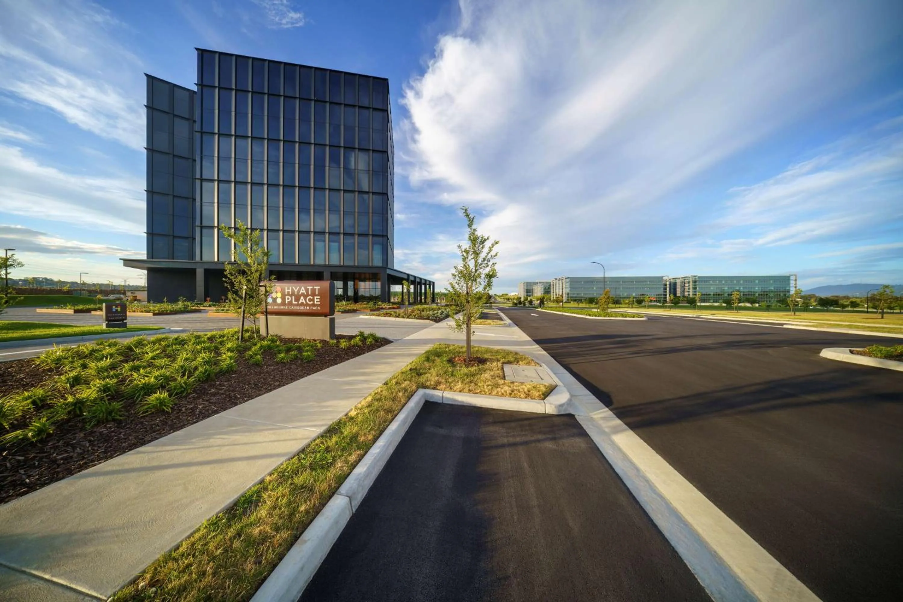 Property building in Hyatt Place Melbourne Caribbean Park