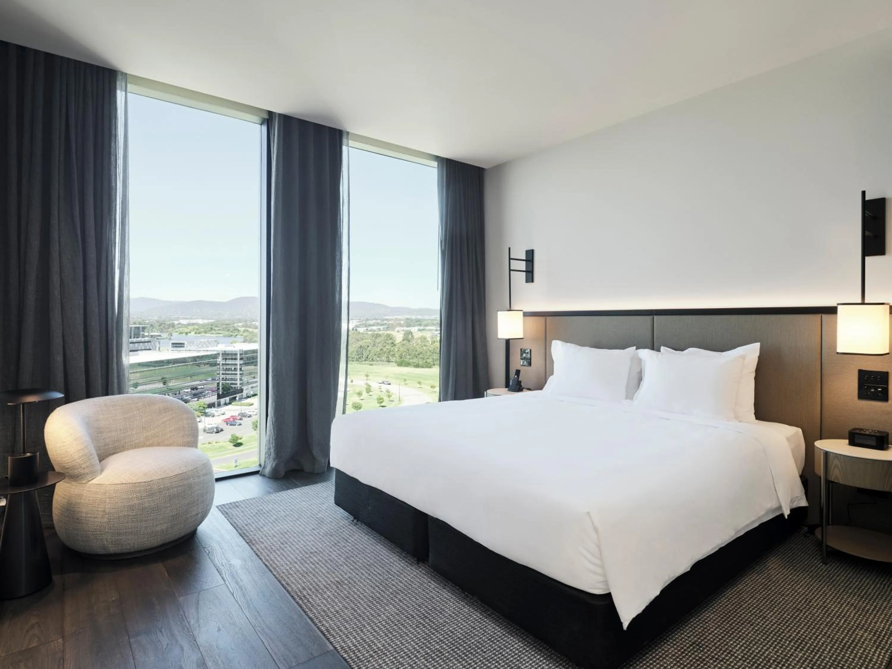 Photo of the whole room, Bed in Hyatt Place Melbourne Caribbean Park
