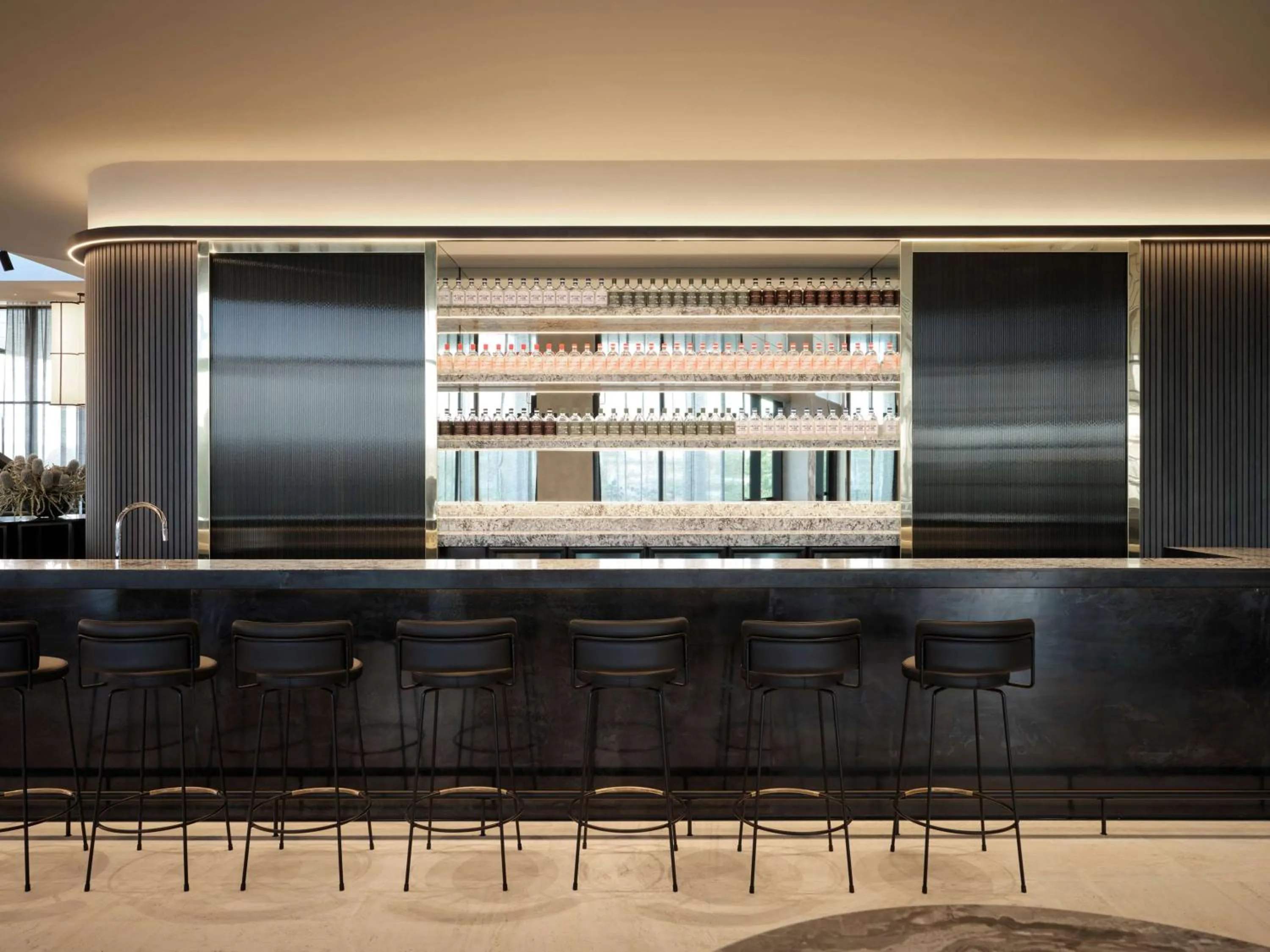 Restaurant/places to eat in Hyatt Place Melbourne Caribbean Park