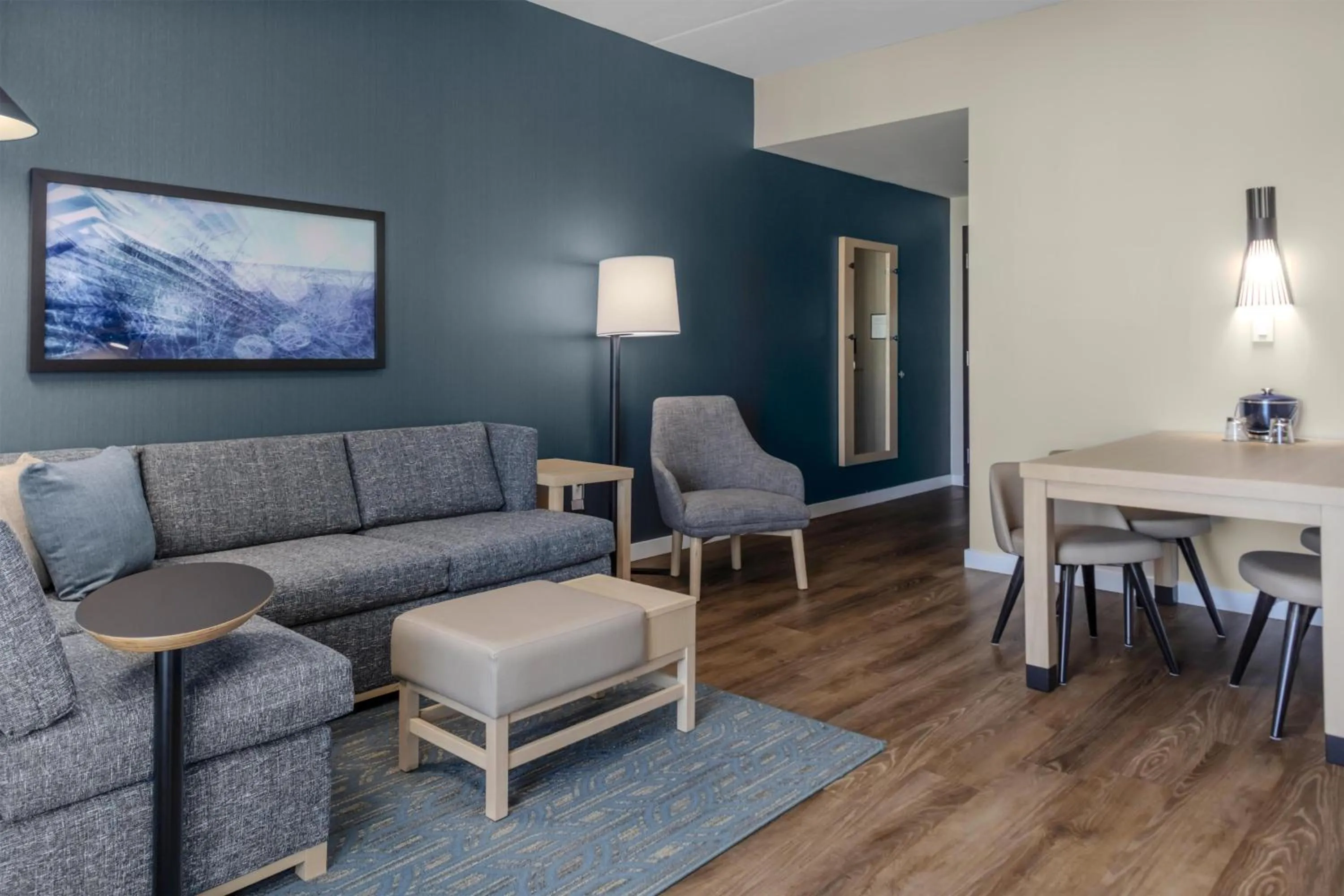 Photo of the whole room in Hyatt Place St Augustine Vilano Beach