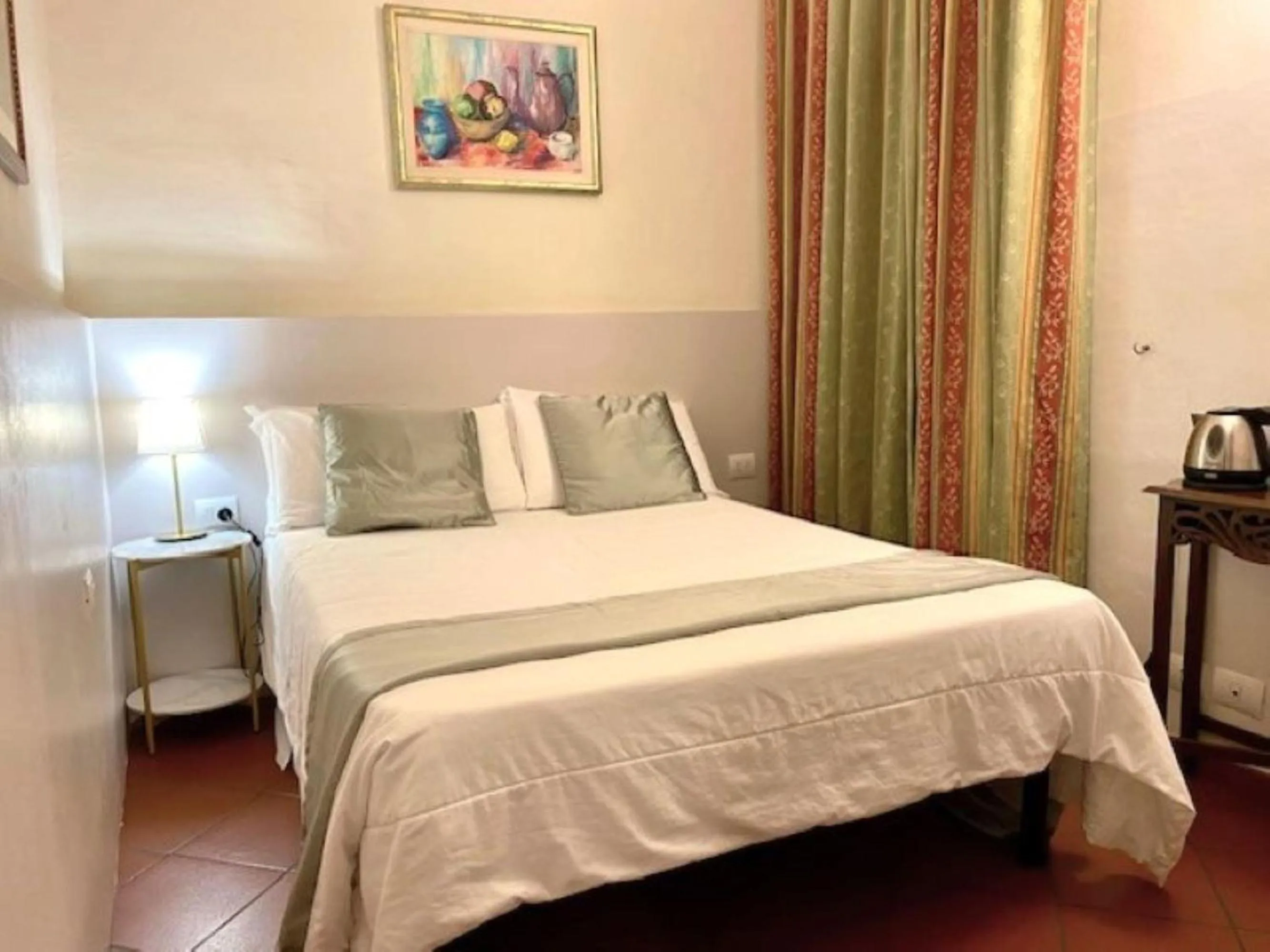 Bedroom, Bed in Hotel Cimabue