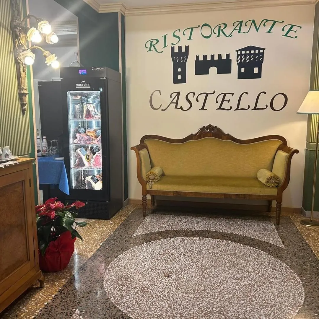 Property logo or sign in Hotel Bentivoglio Residenza D'Epoca