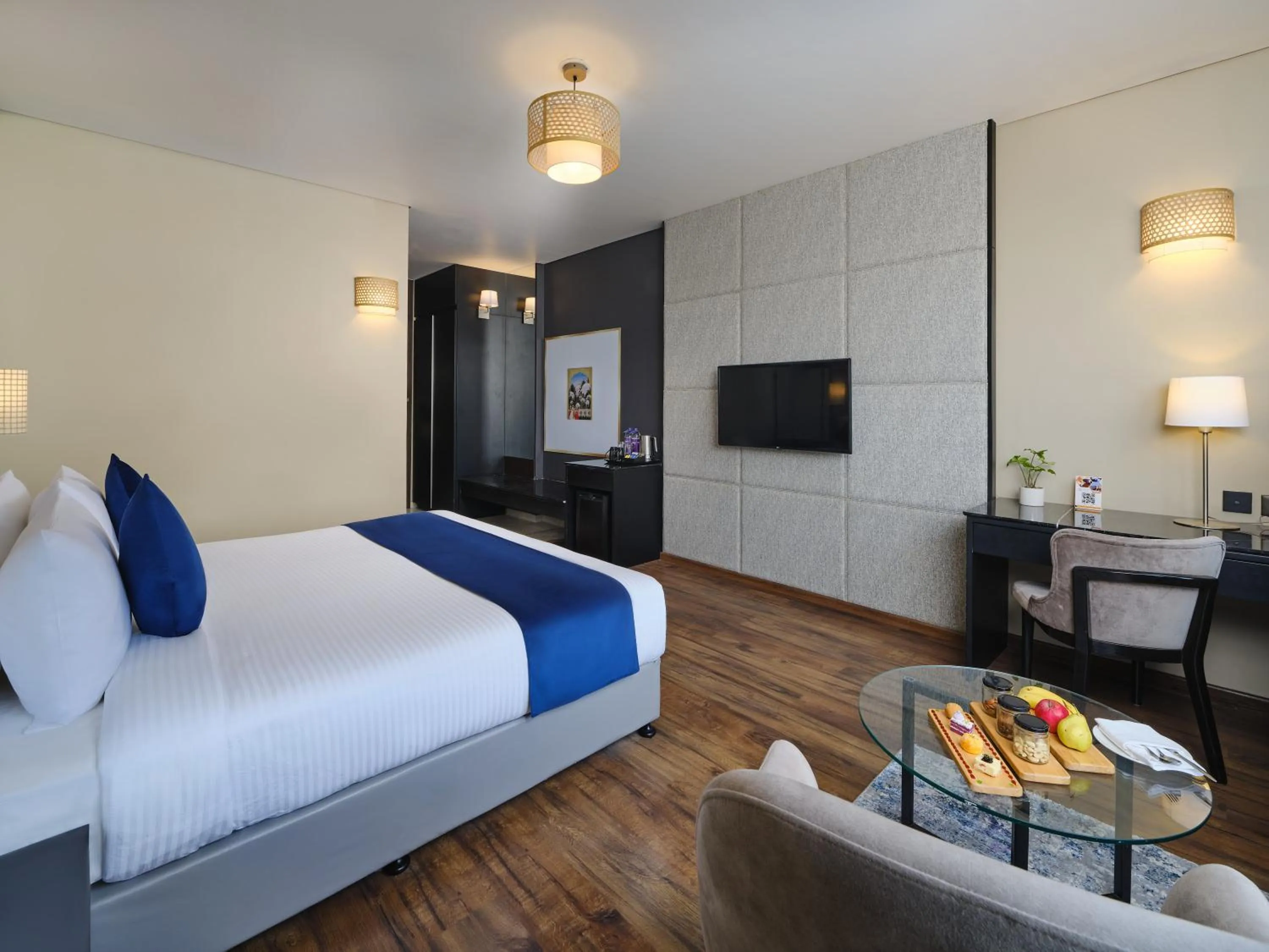 Bedroom, Bed in Essentia Luxury Hotel Indore