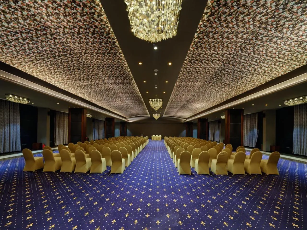 Banquet/Function facilities in Essentia Luxury Hotel Indore