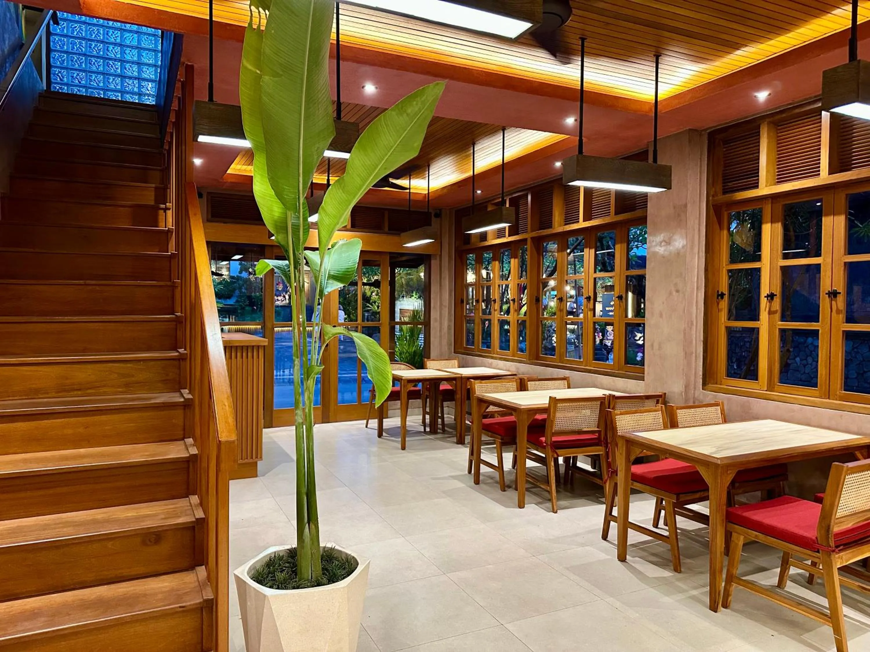 Restaurant/places to eat in Wana Karsa Ubud Hotel