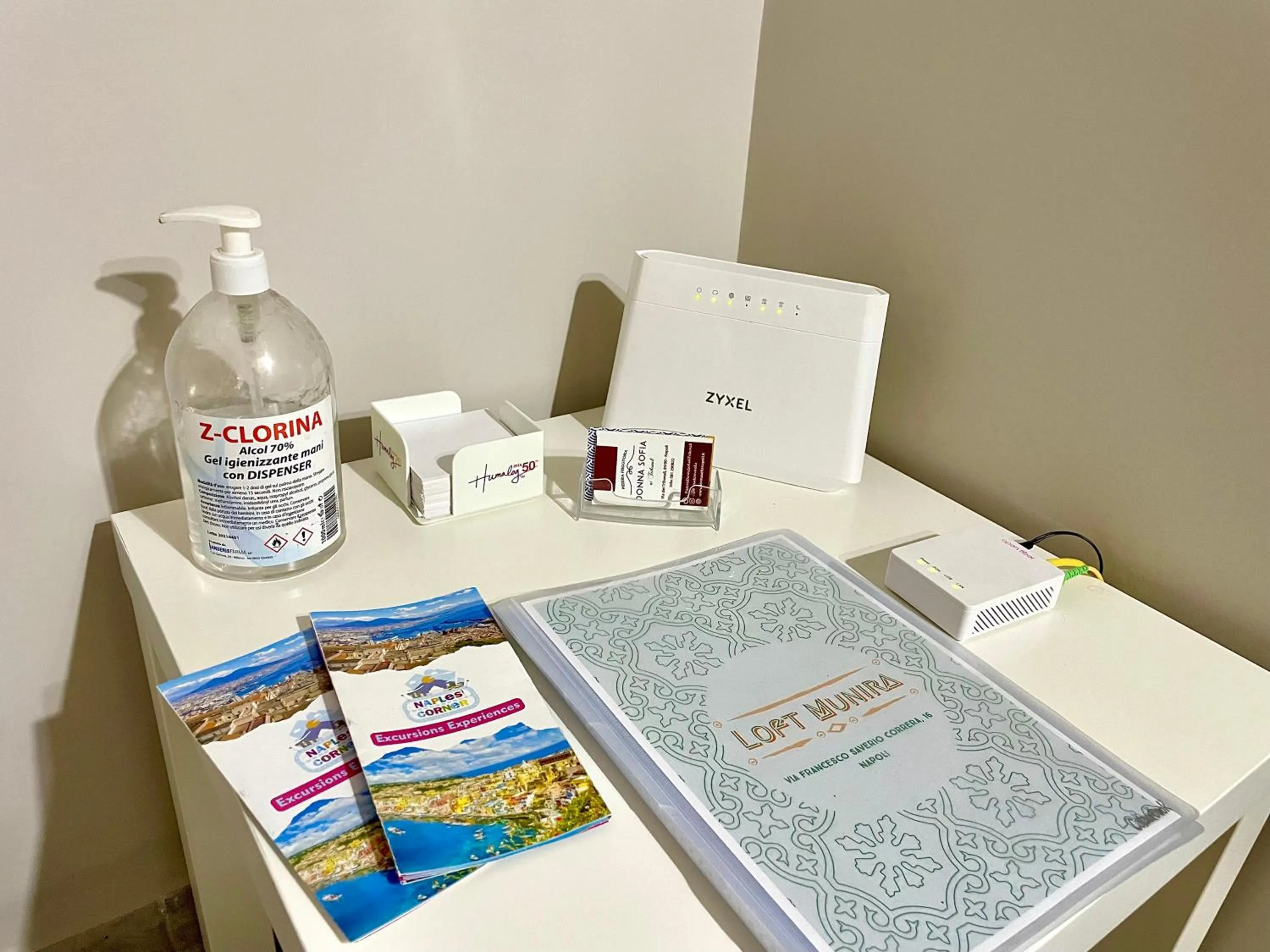 Logo/Certificate/Sign in Loft Munira