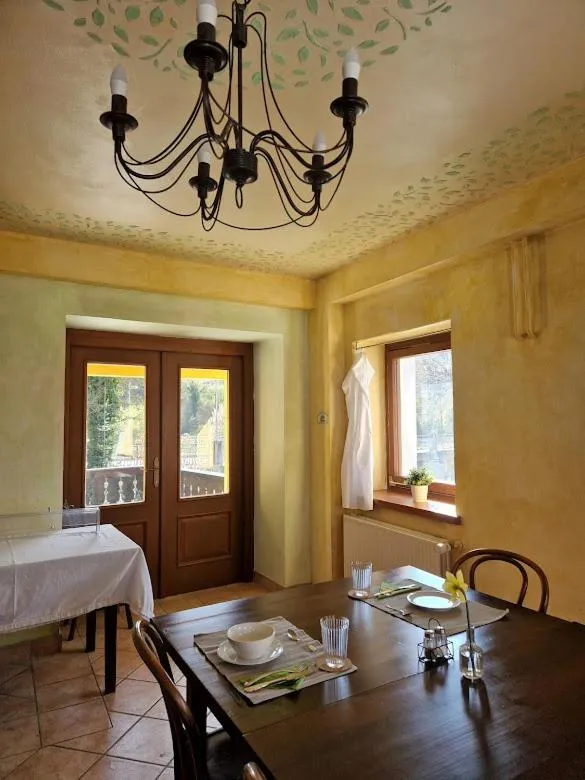 Dining area in Krka River Lodge