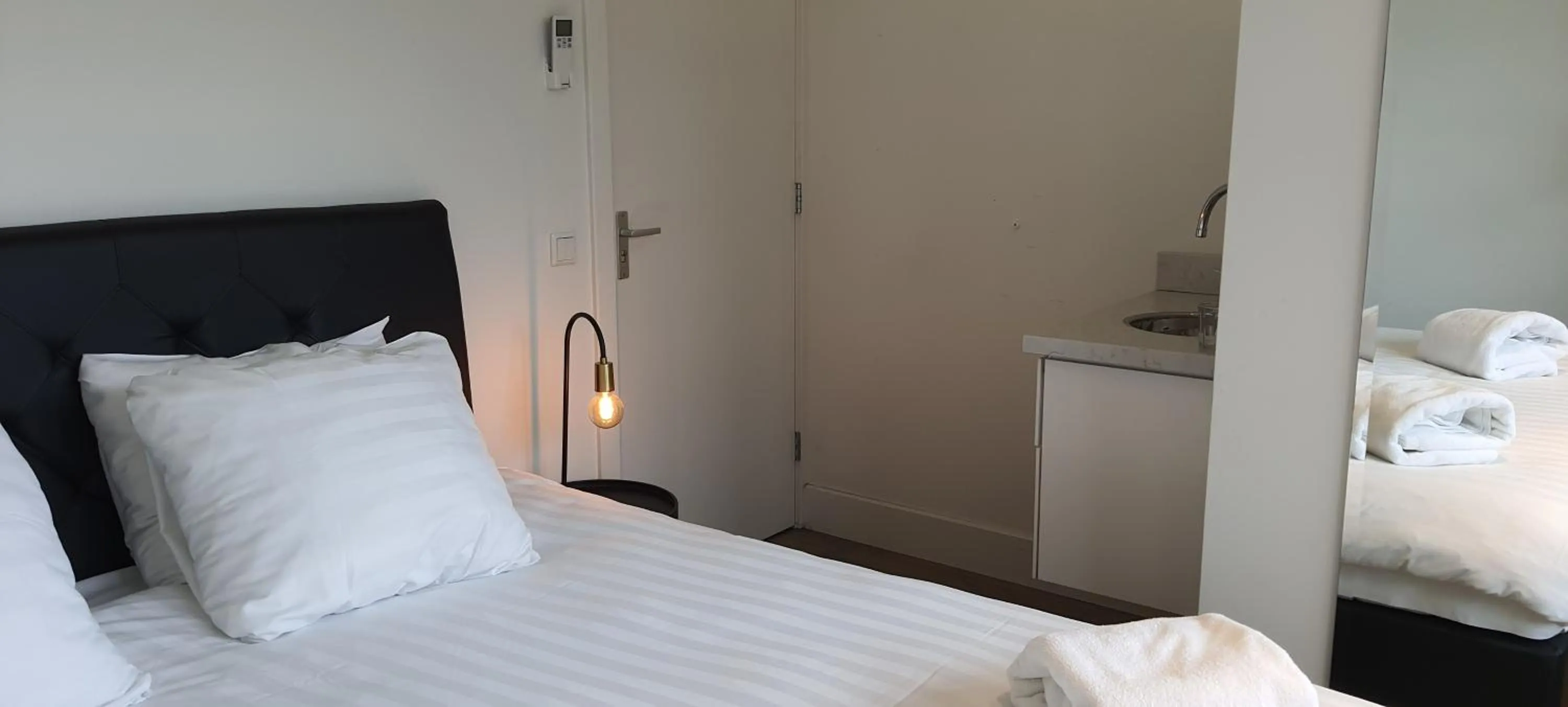 Bed in Sientjes Boetiekhotel