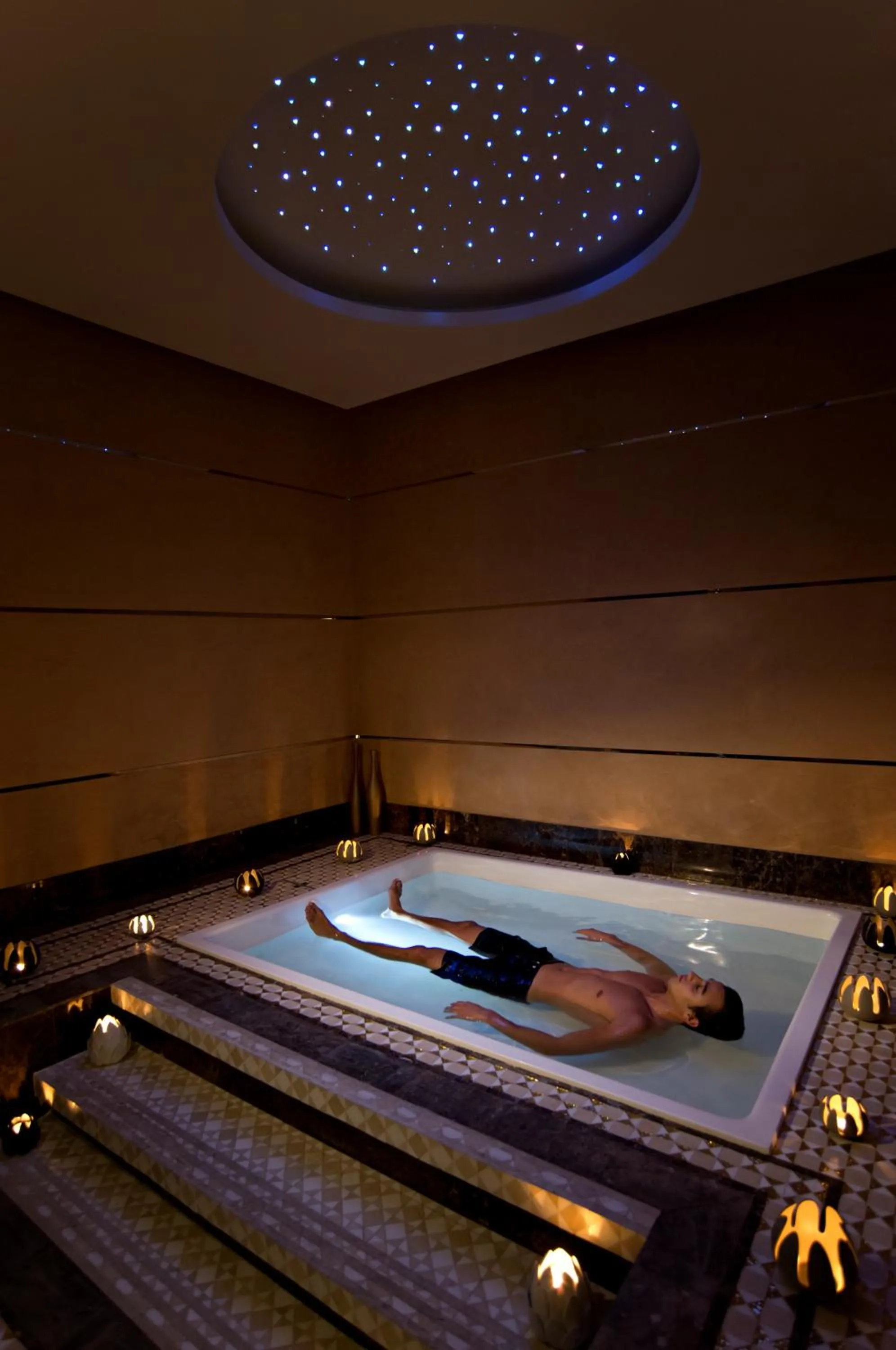 Spa and wellness centre/facilities in DAMAC Maison Mall Street