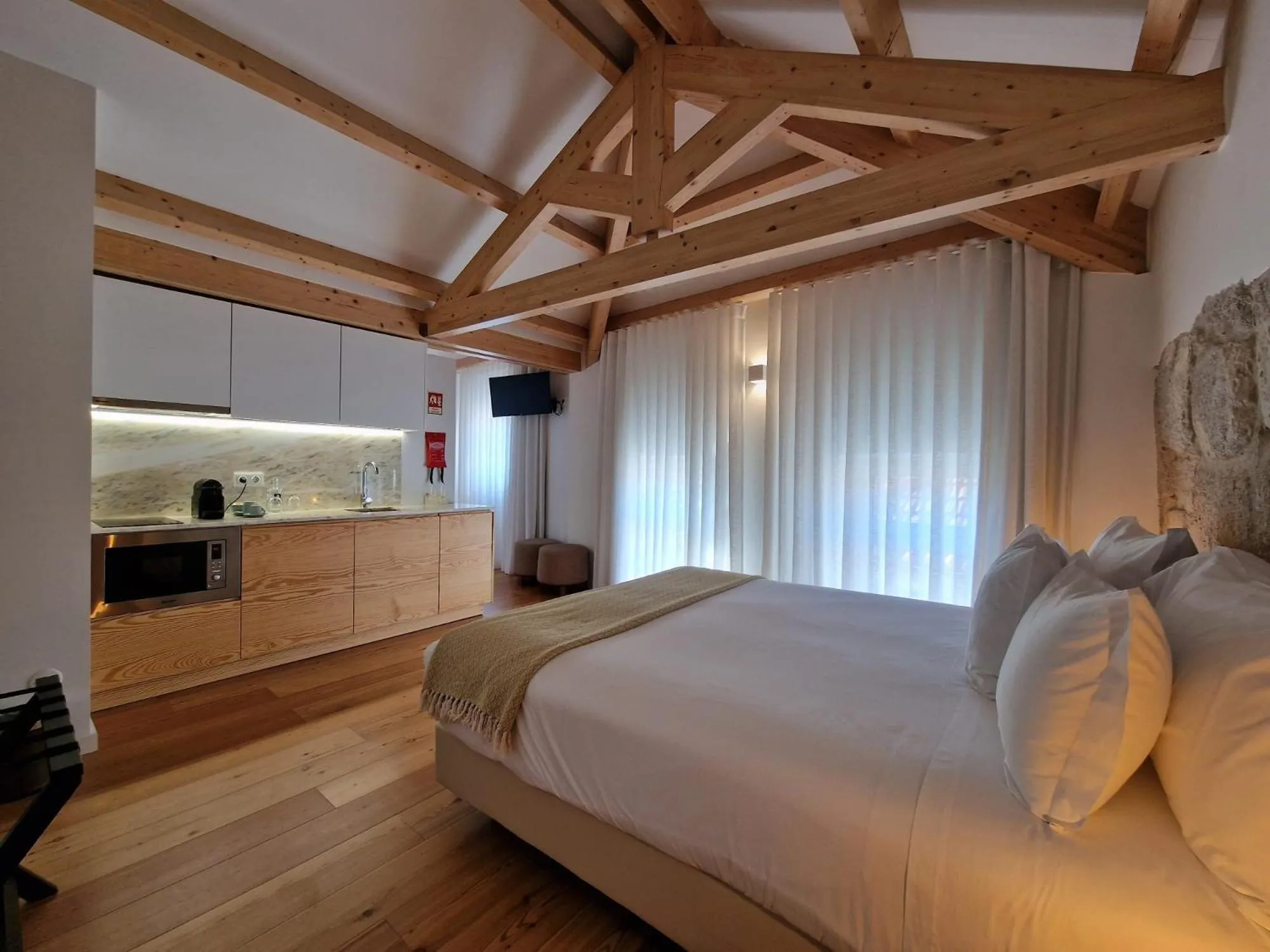 Deluxe Apartment in Porta Nobre Boutique Hotel by Aspasios