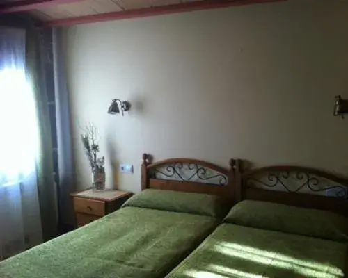 Twin Room - single occupancy in As Chivas Twin Room - single occupancy in As Chivas
