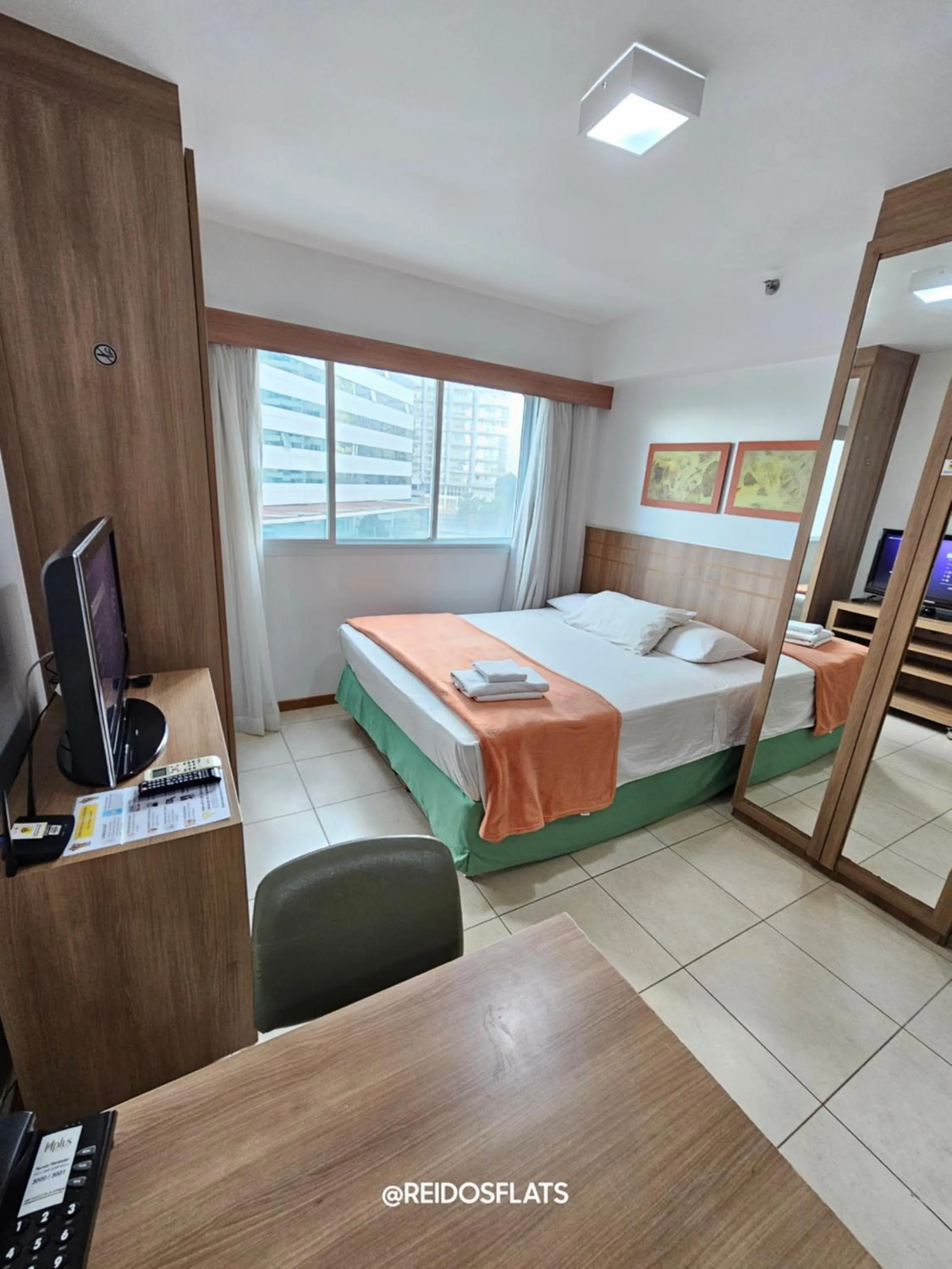 Communal lounge/ TV room, Bed in Flat Saint Moritz Express By Rei dos Flats