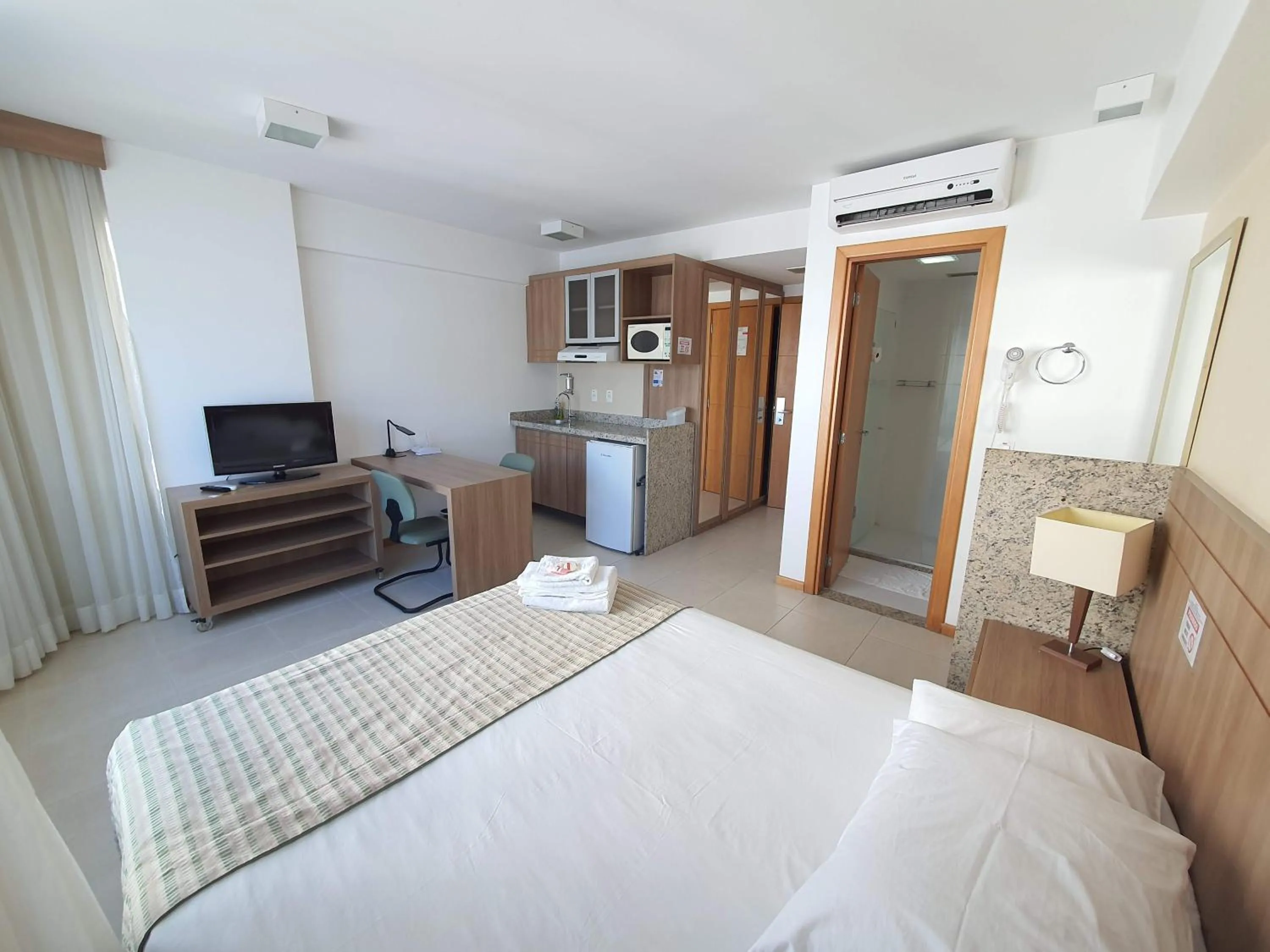 TV and multimedia, Bed in Flat Saint Moritz Express By Rei dos Flats