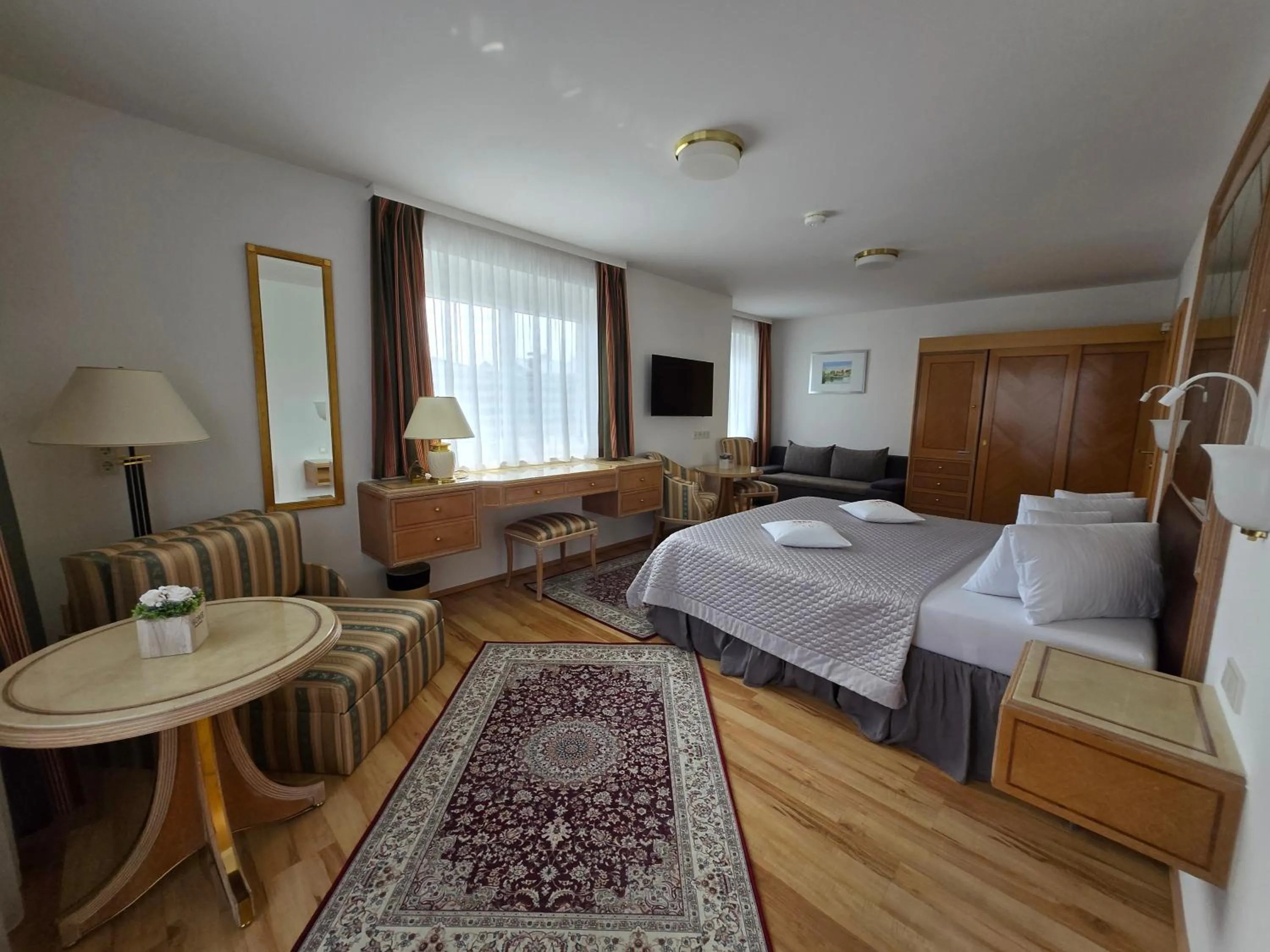 Deluxe Double Room with Balcony in Villa Katharina