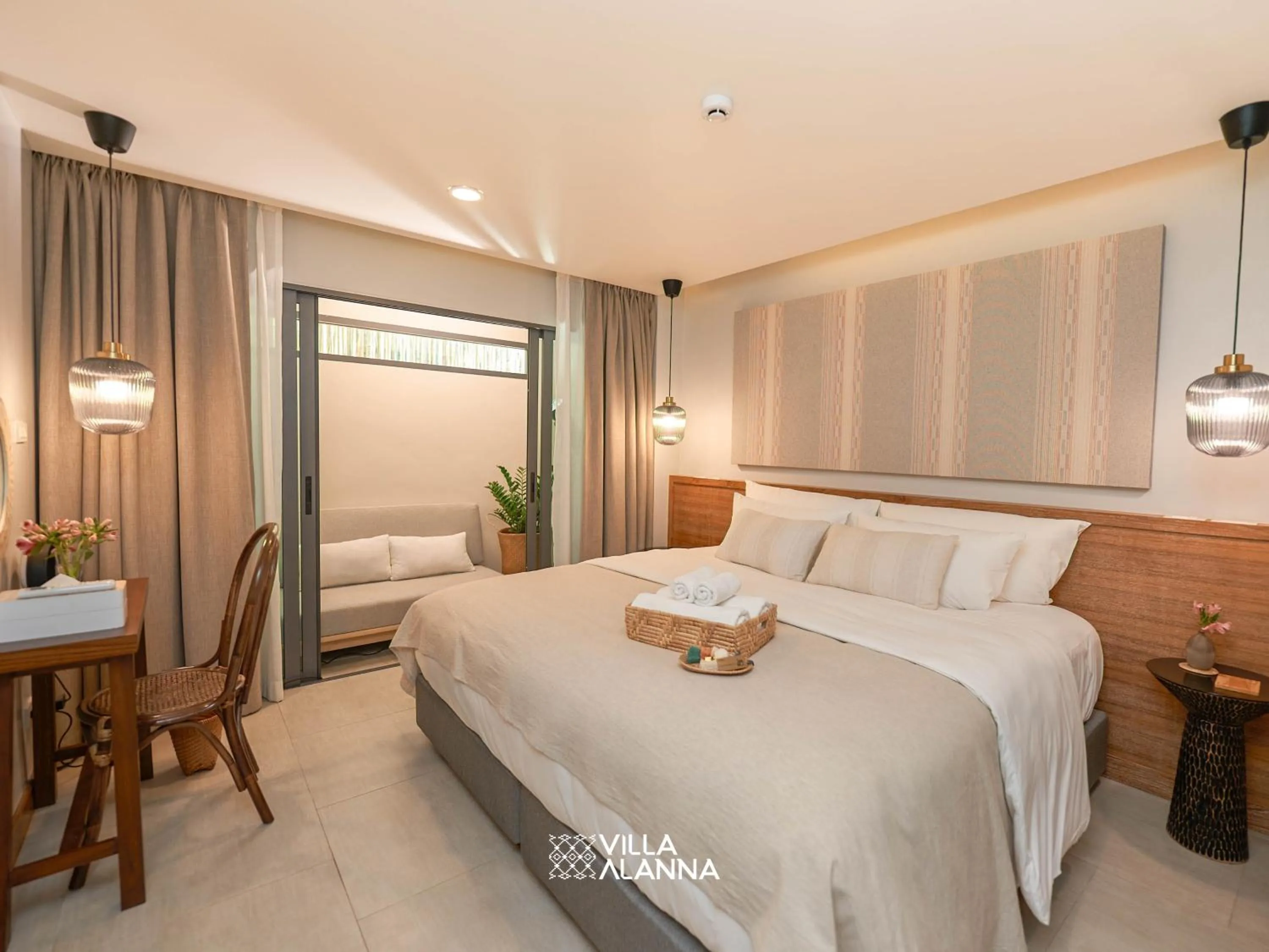 Bedroom, Bed in Villa ALANNA