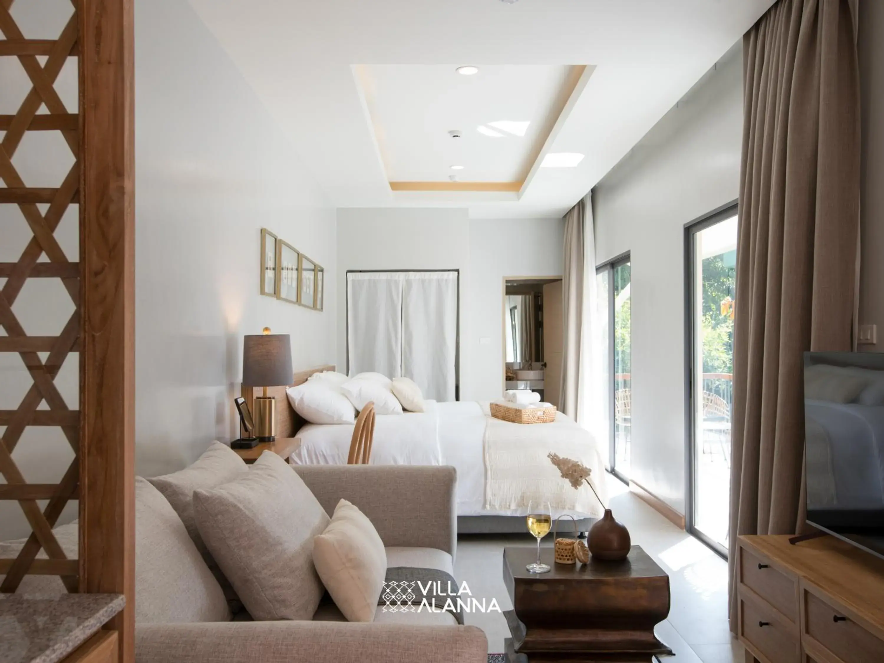 Studio with Terrace in Villa ALANNA Studio with Terrace in Villa ALANNA