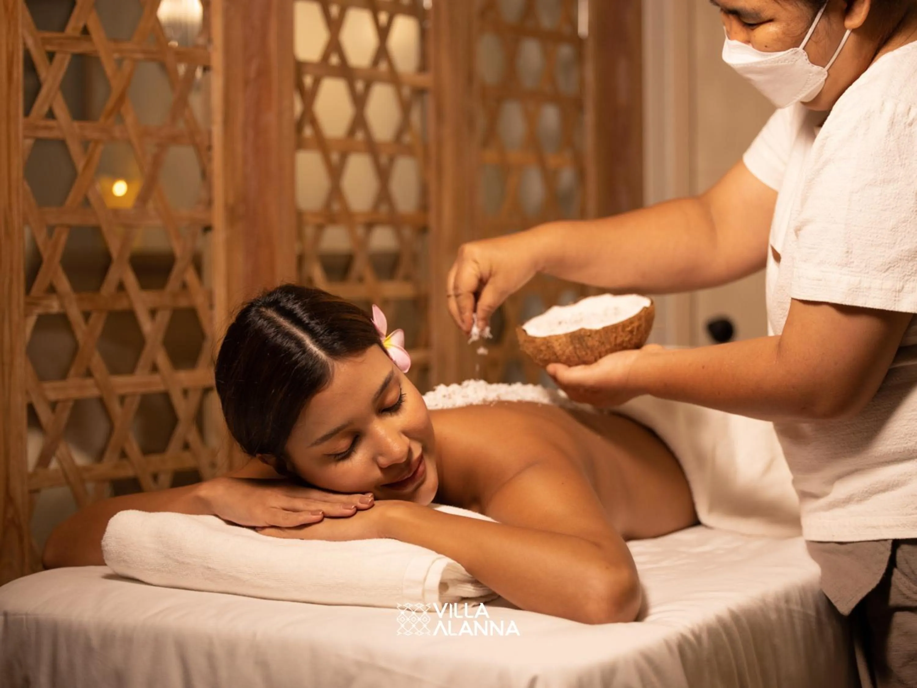 Massage in Villa ALANNA