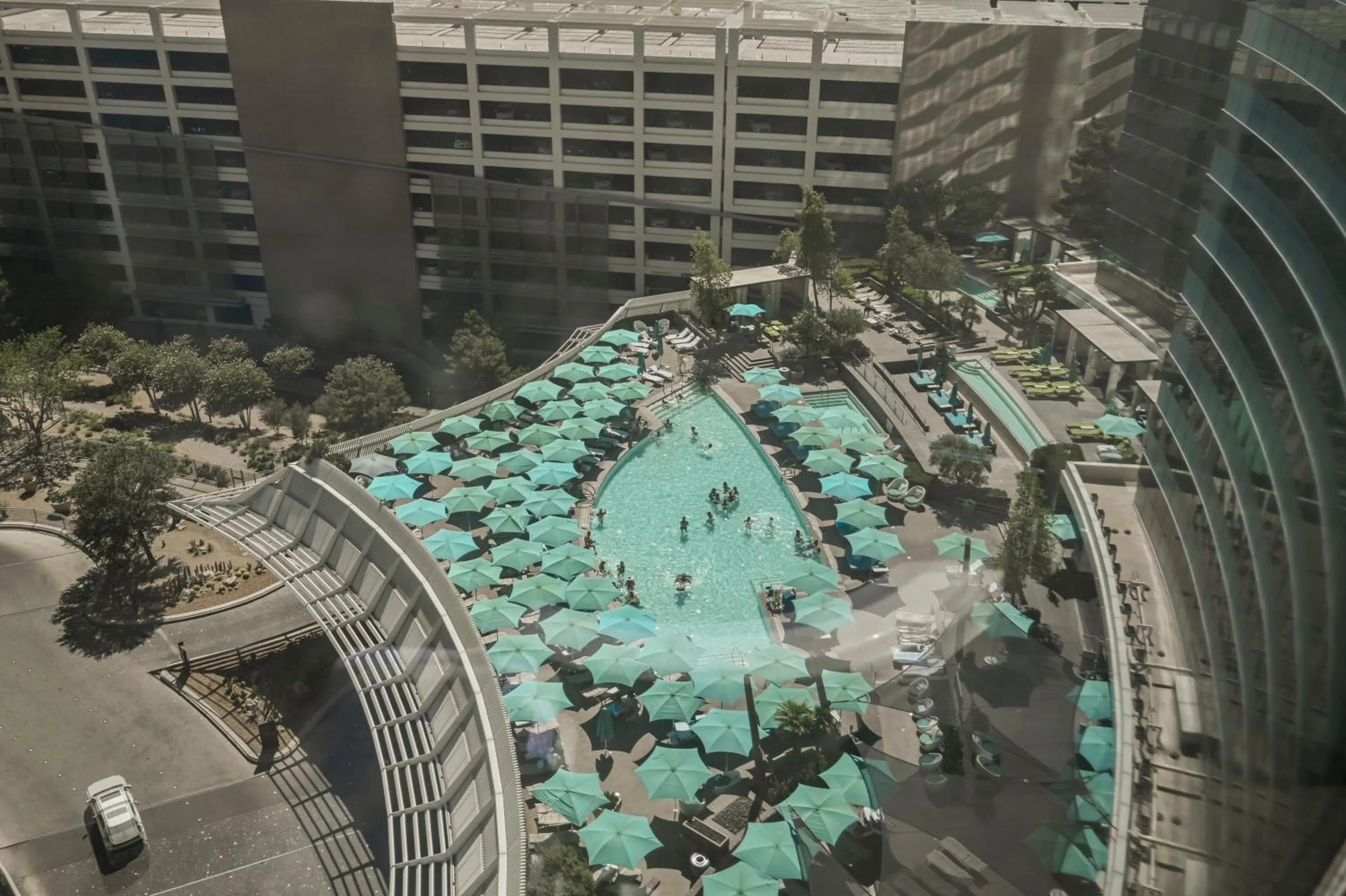 Swimming pool in StripViewSuites at Vdara