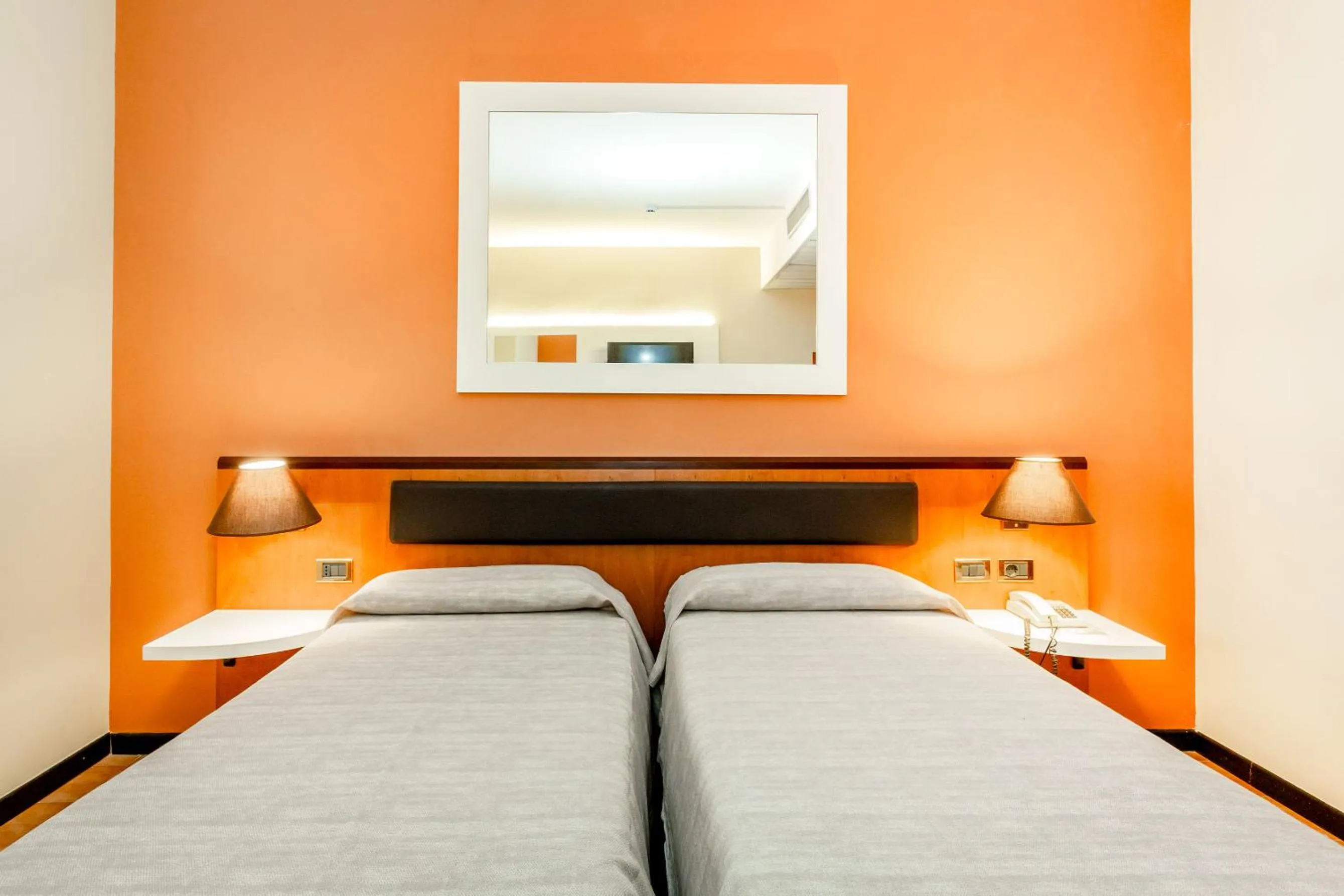 Bedroom, Bed in RHI Porta Bologna