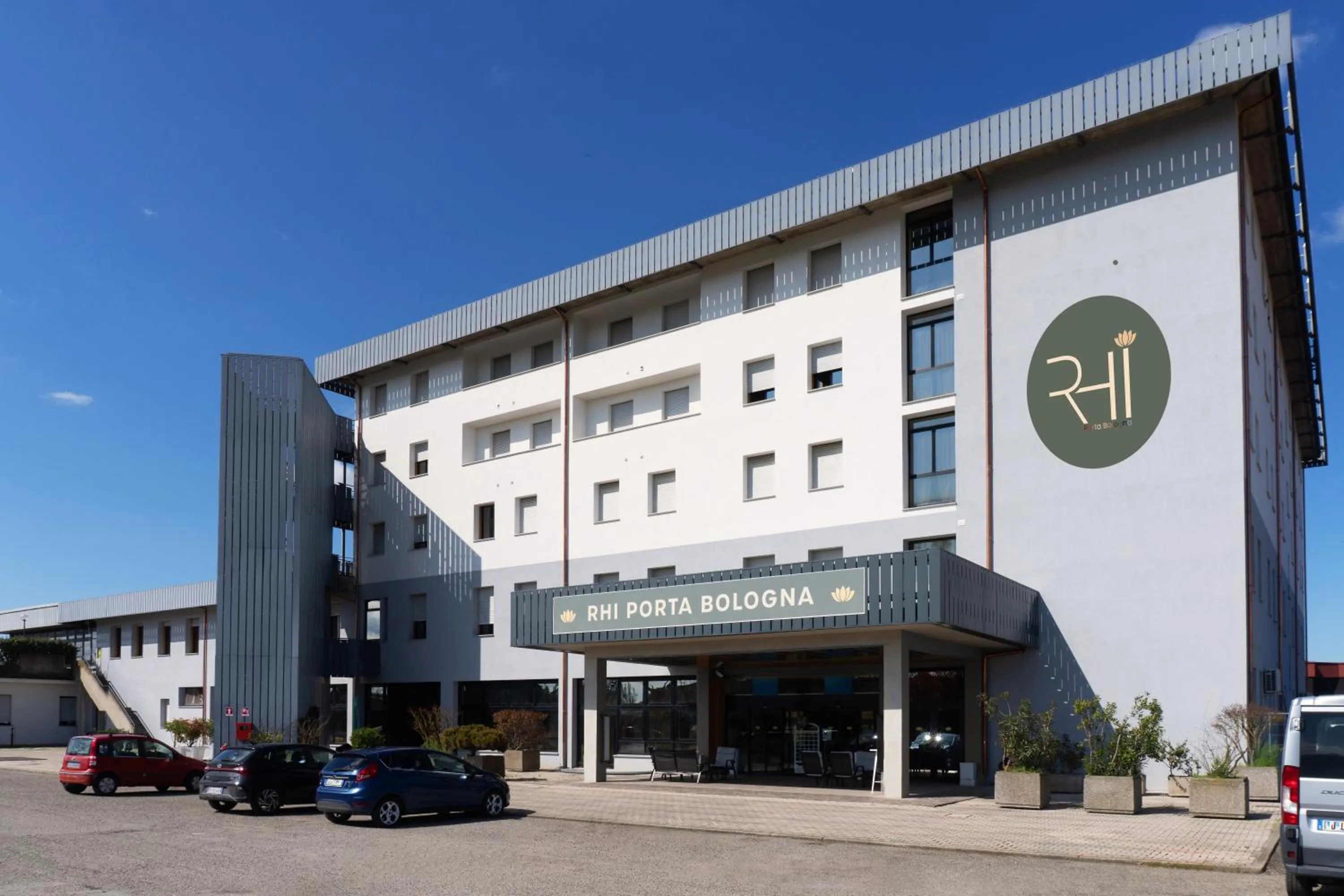 Property building in RHI Porta Bologna