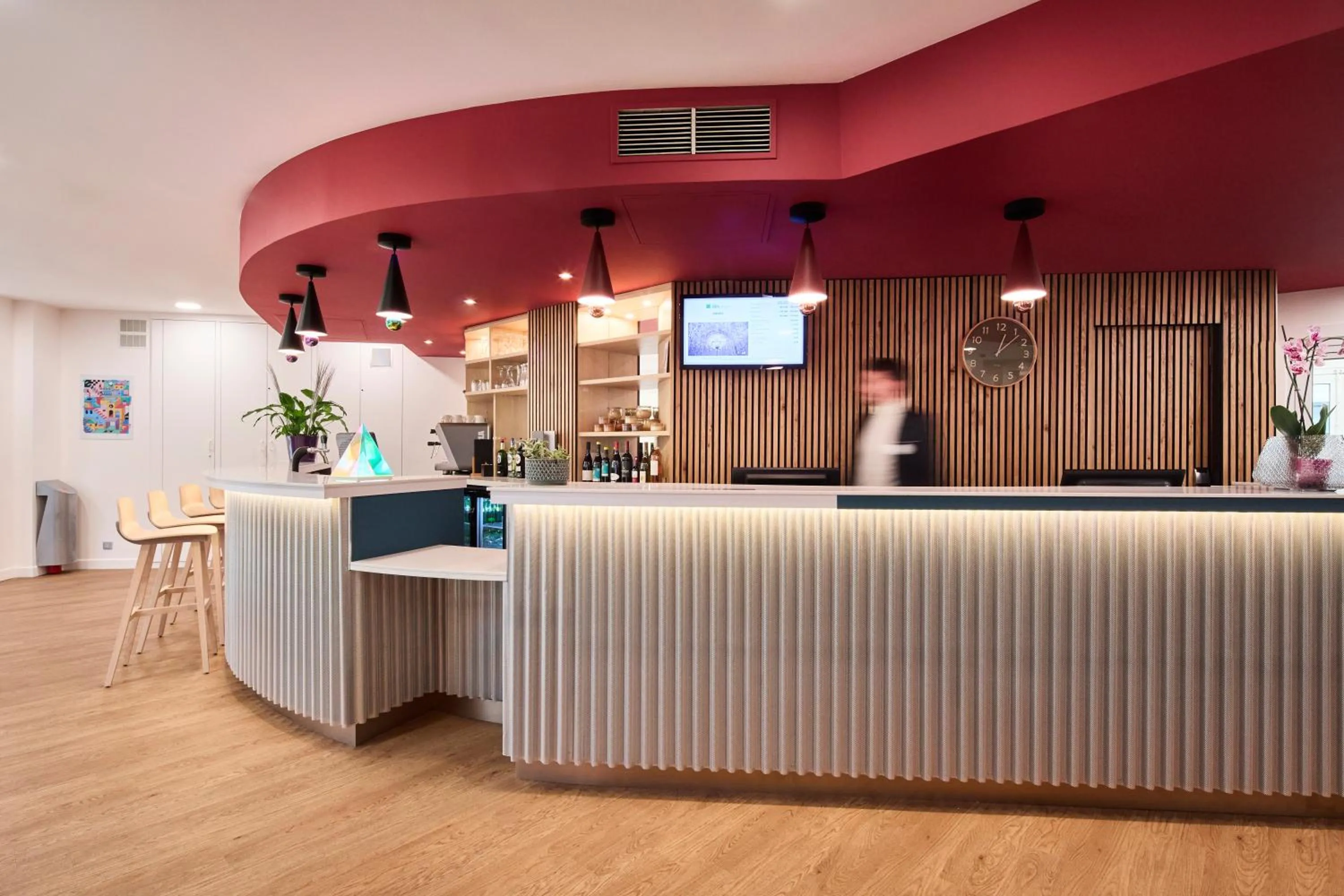 Lobby or reception in ibis Styles Paris Poissy