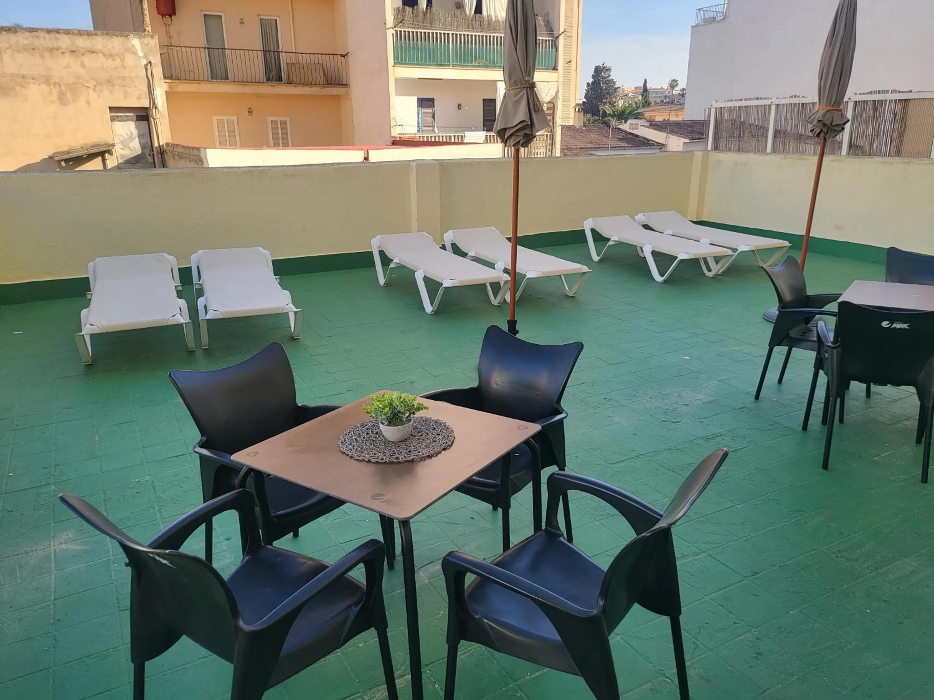 Balcony/Terrace in Das Hostal