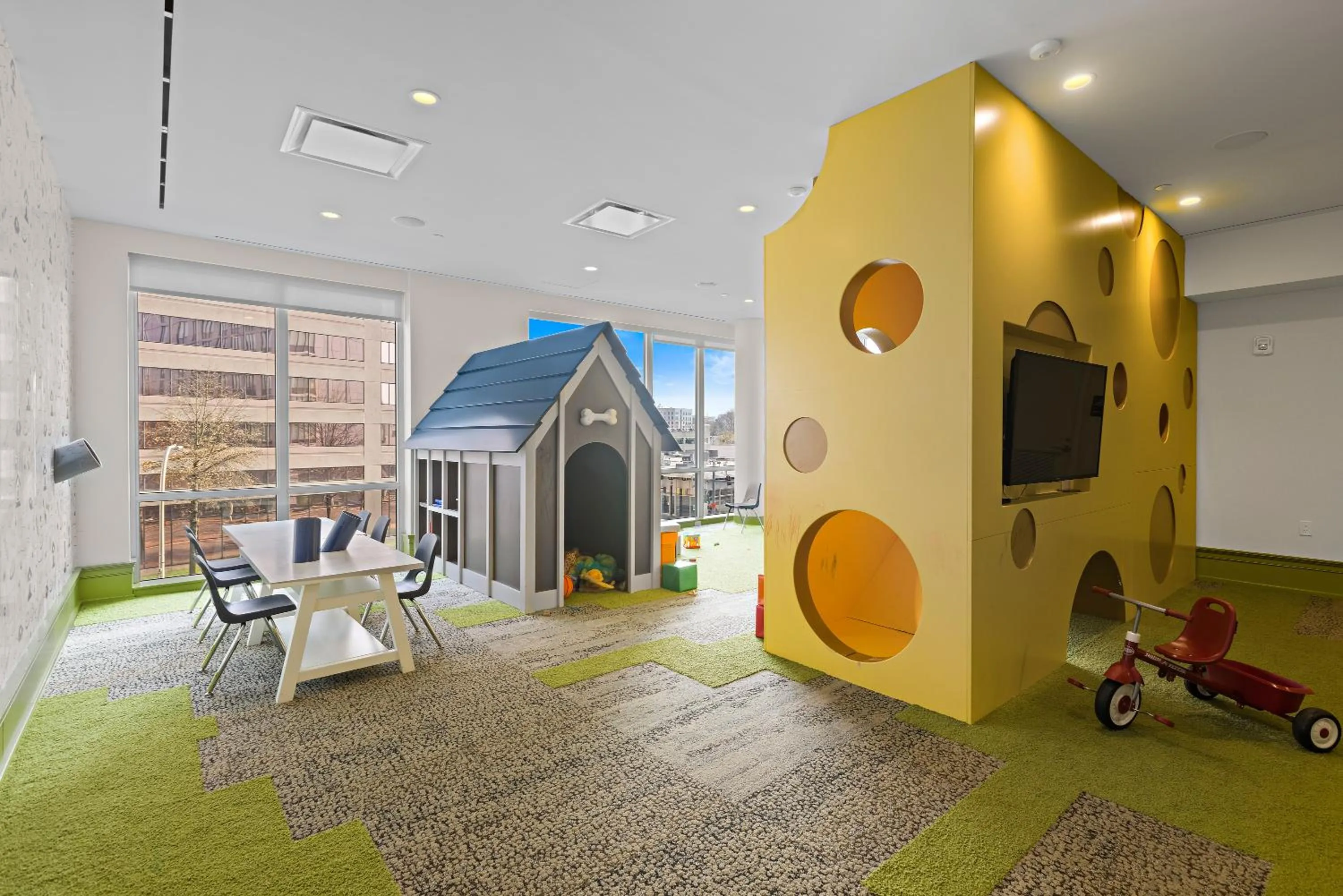 children in Global Luxury Suites Downtown White Plains