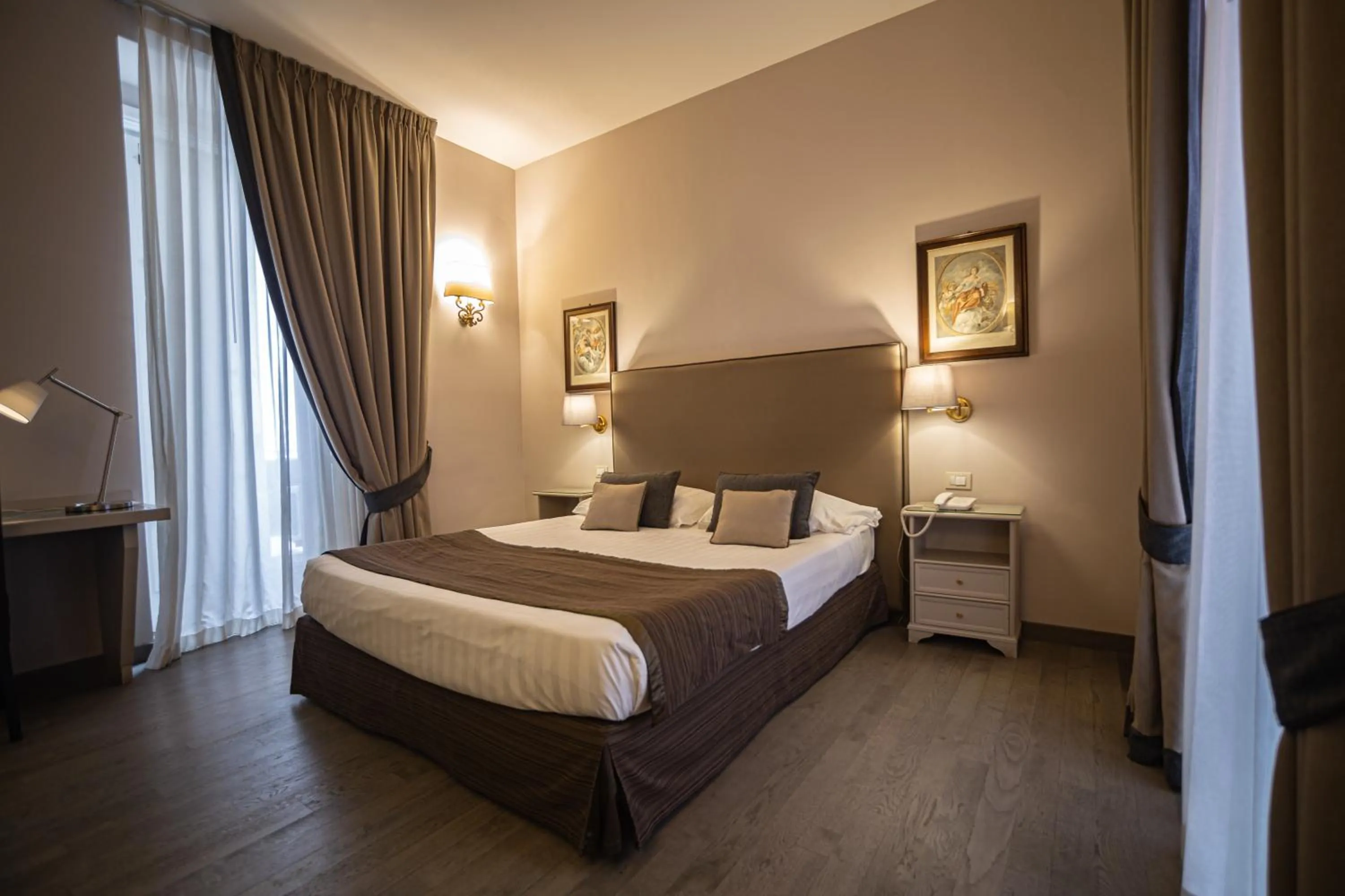 Bedroom, Bed in Hotel del Real Orto Botanico