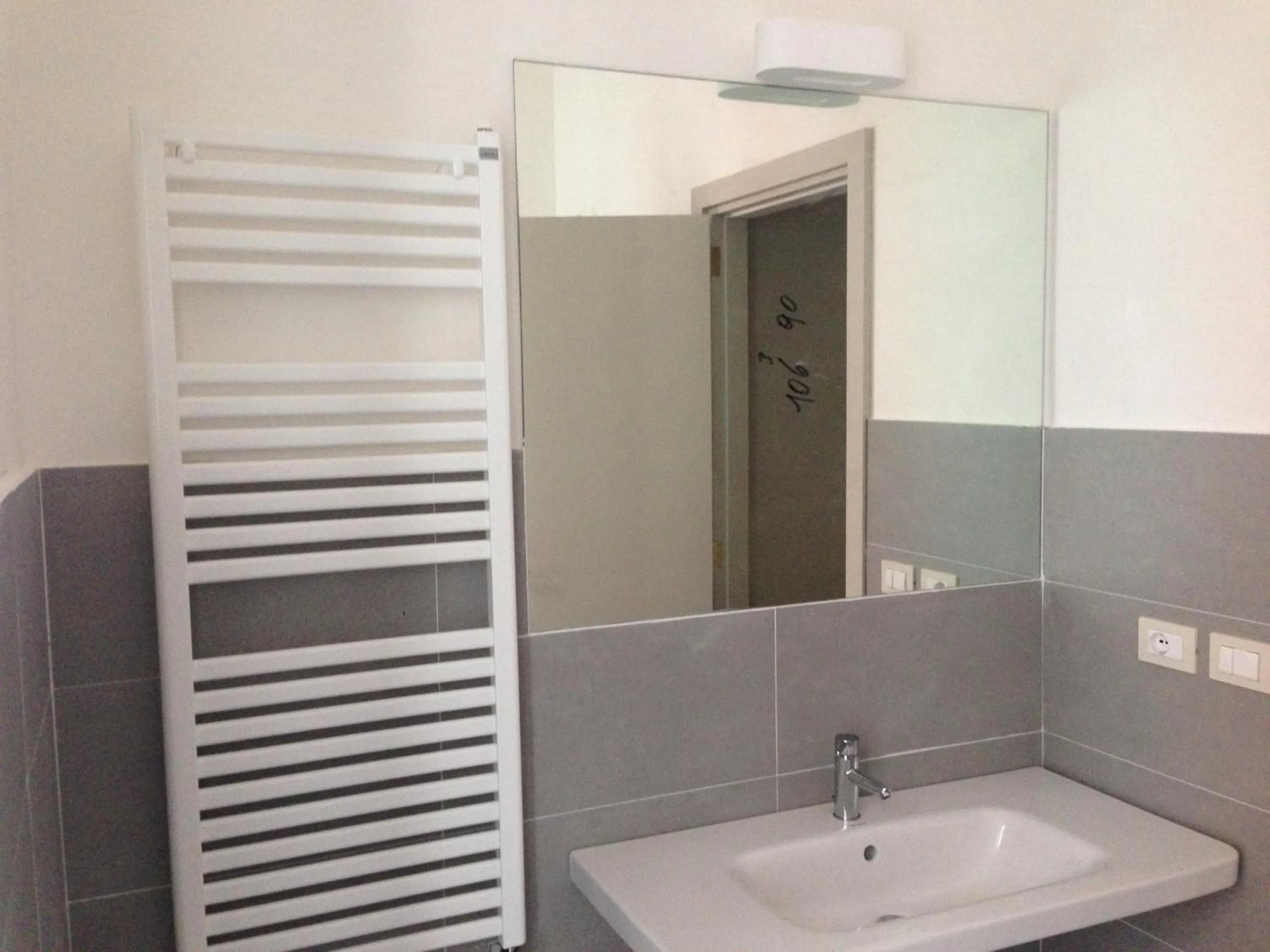 Bathroom in Hotel del Real Orto Botanico