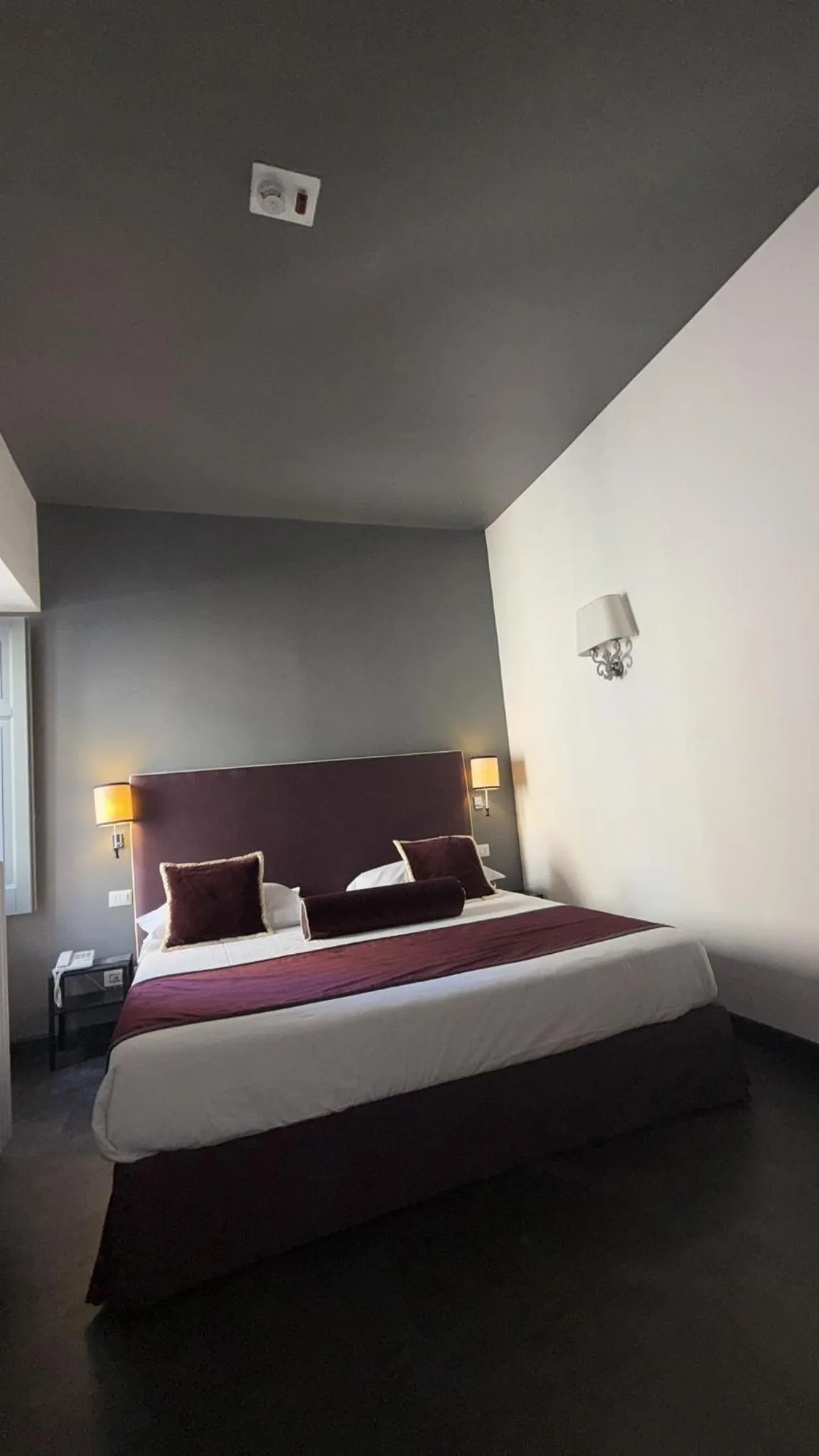 Bedroom, Bed in Hotel del Real Orto Botanico