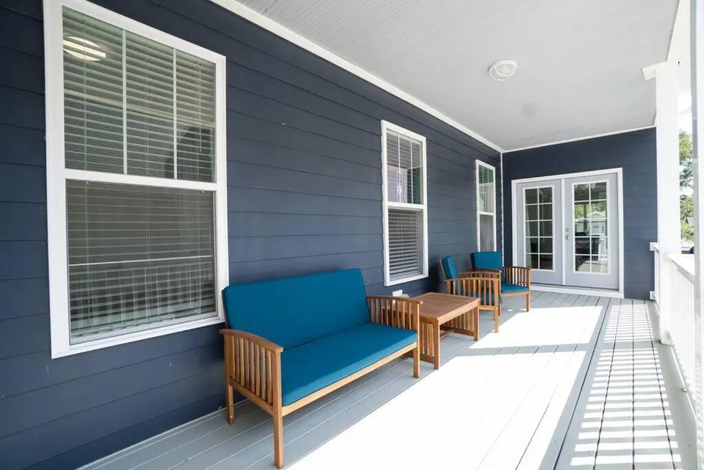 Luxurious Alberta Beach House w/ Historical Detail